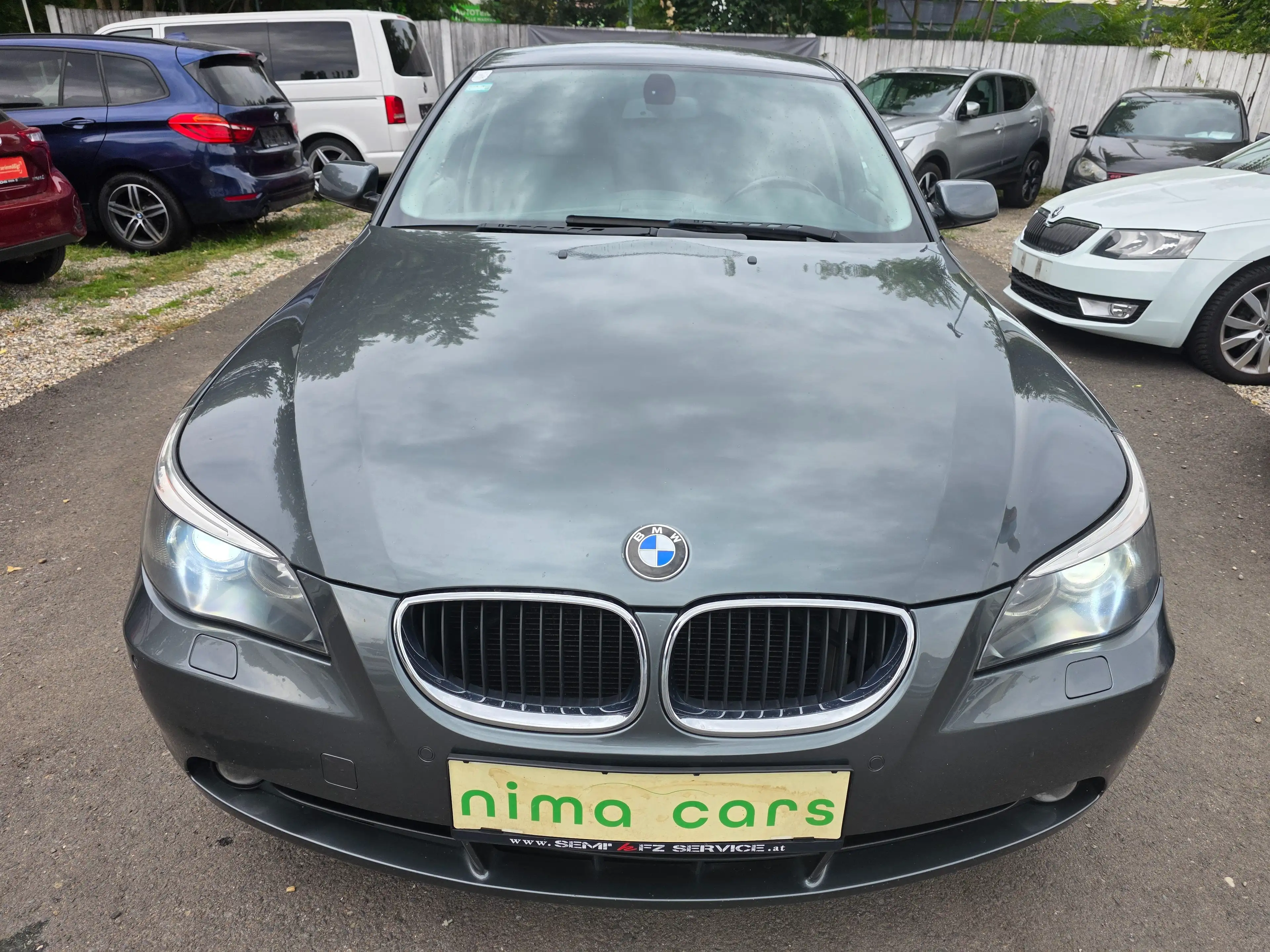 BMW 523 523i Automatik mit  Pickerl, gültig bis 08/2027 — photo 4