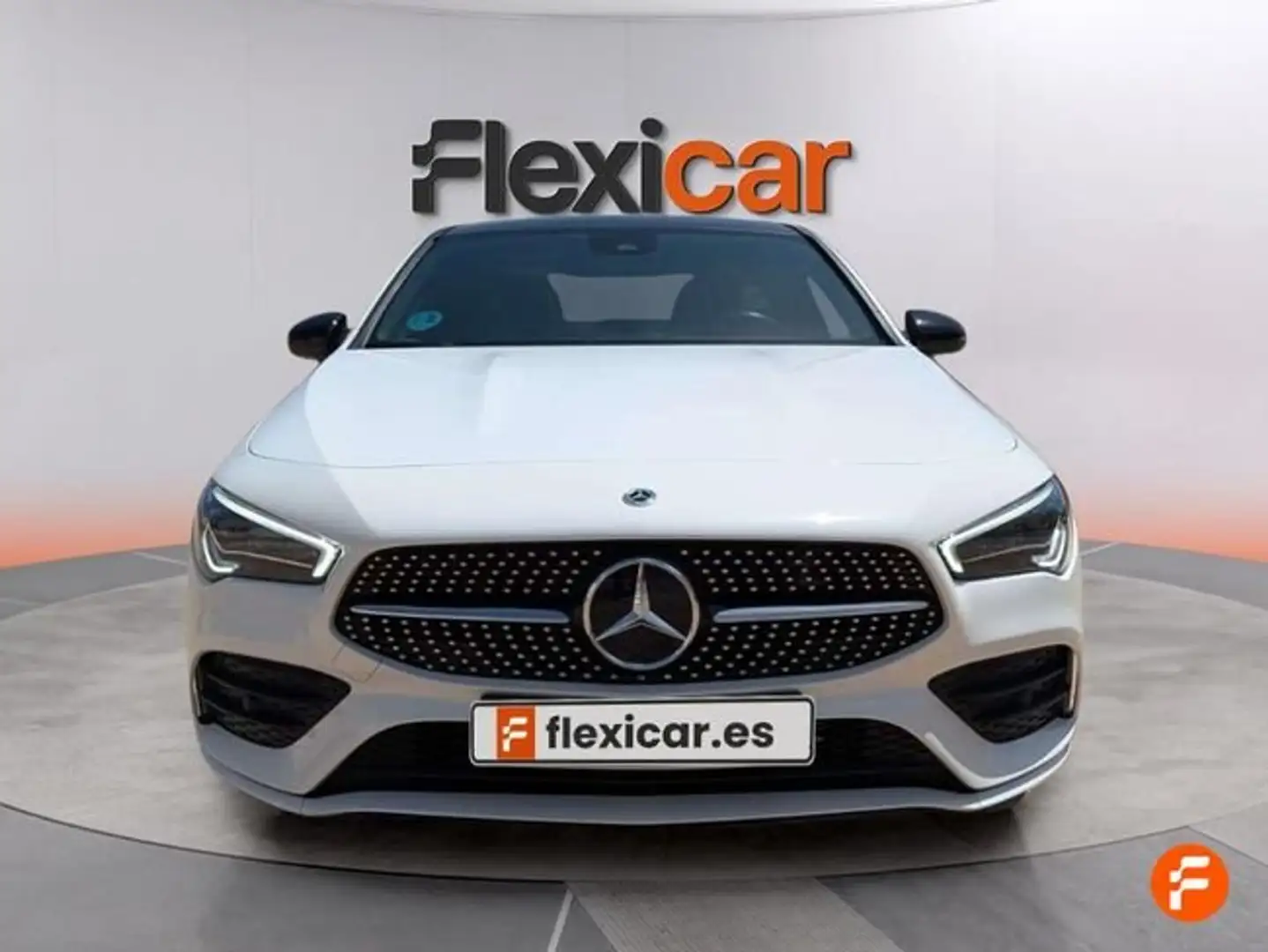 Mercedes-Benz CLA 200 200d Blanco - 2