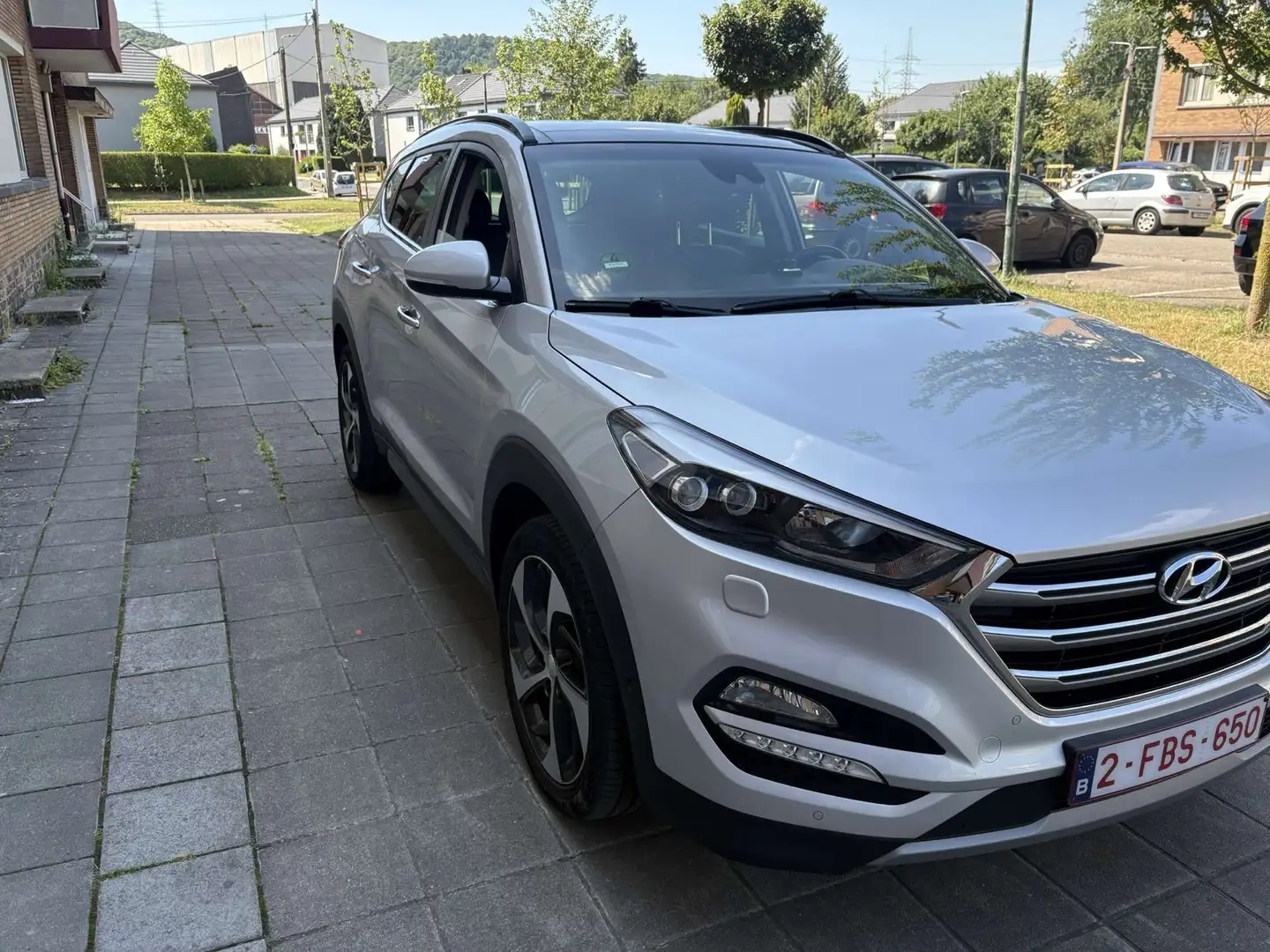 Hyundai TUCSON 2.0 CRDi 4WD Executive - 1