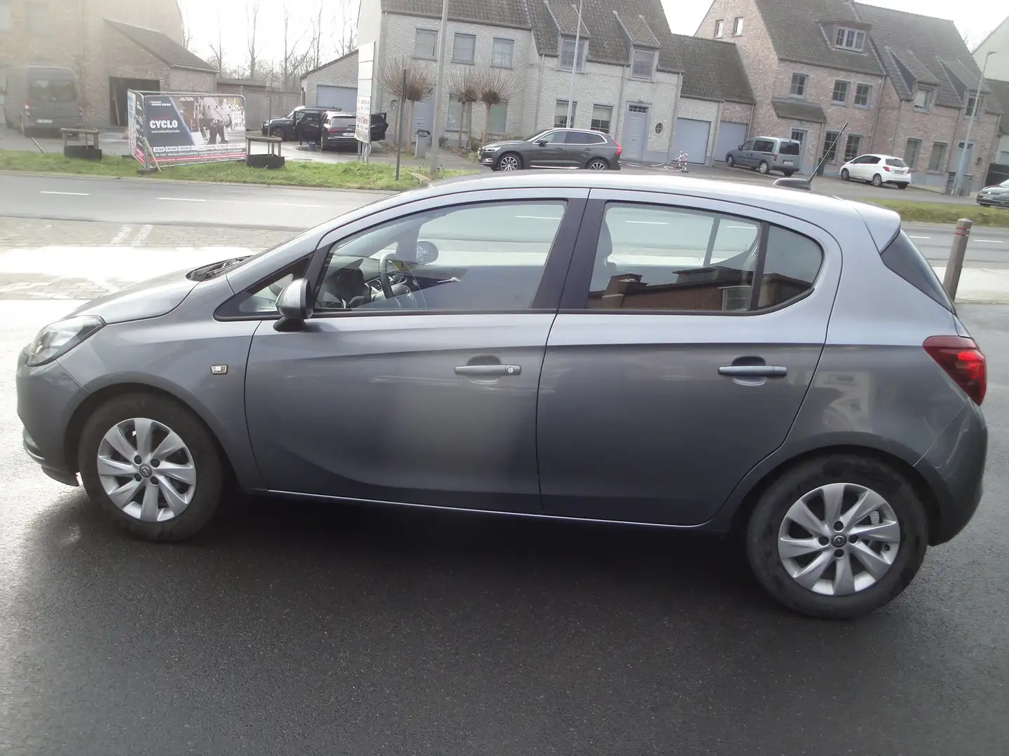 Opel Corsa 1.2i Enjoy (EU6.2) Grau - 2