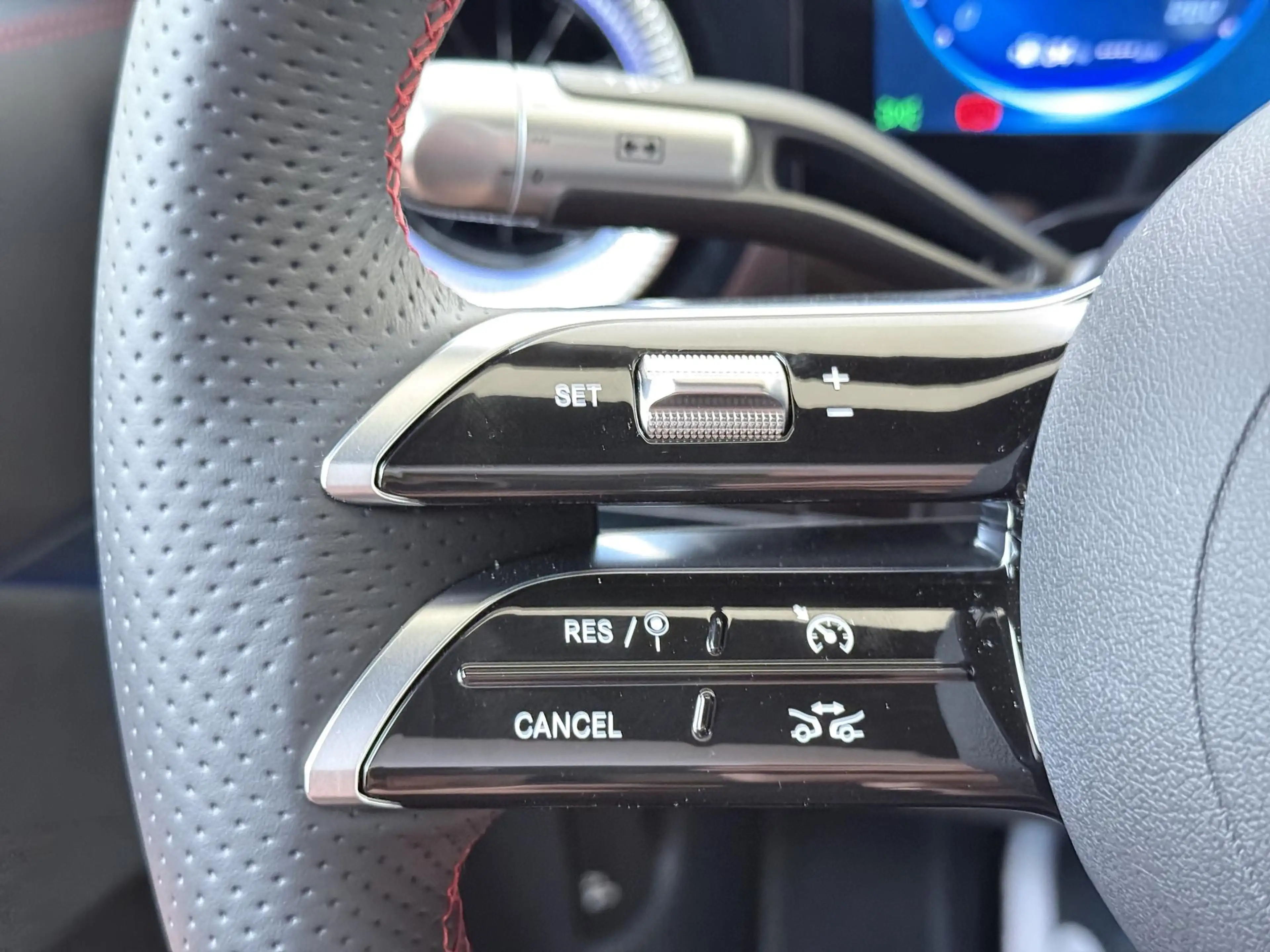 Mercedes-Benz CLA 200 Business Solution AMG — photo 13