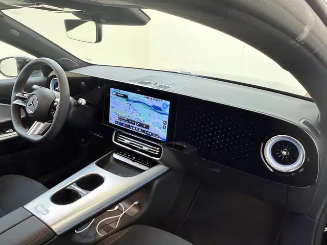 Mercedes-Benz Cla view 5