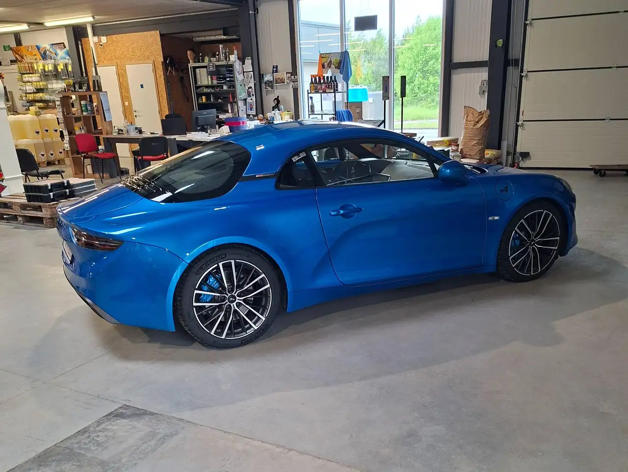 Alpine A110 2024