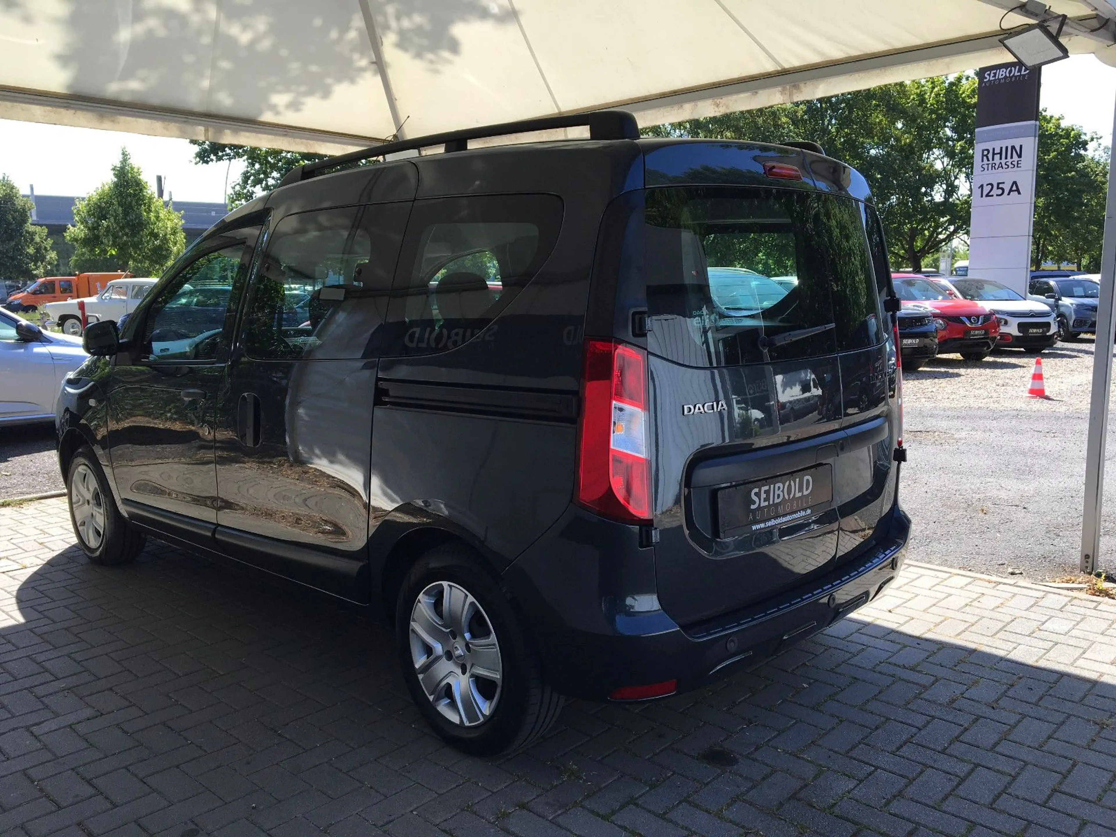 Dacia Dokker 1.2 Comfort/1.Hd/Navi/Klima/PDC/Temp/NSW — photo 7