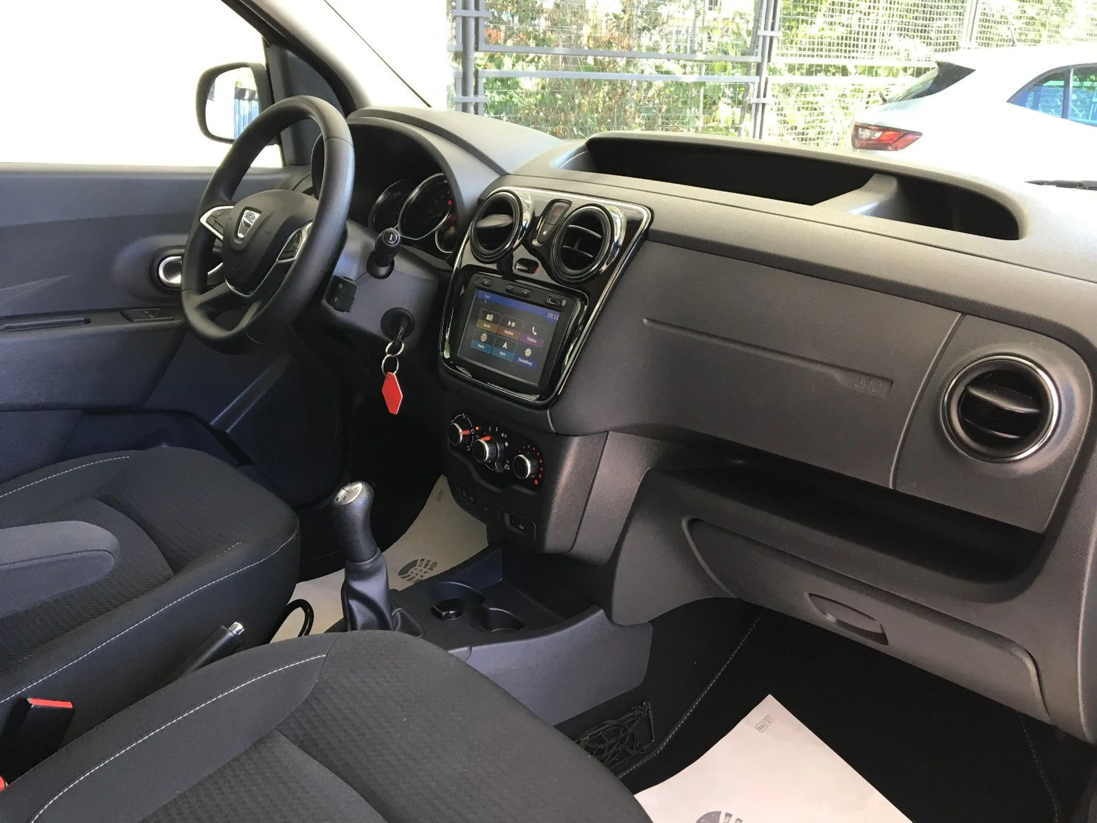Dacia Dokker 1.2 Comfort/1.Hd/Navi/Klima/PDC/Temp/NSW — photo 14