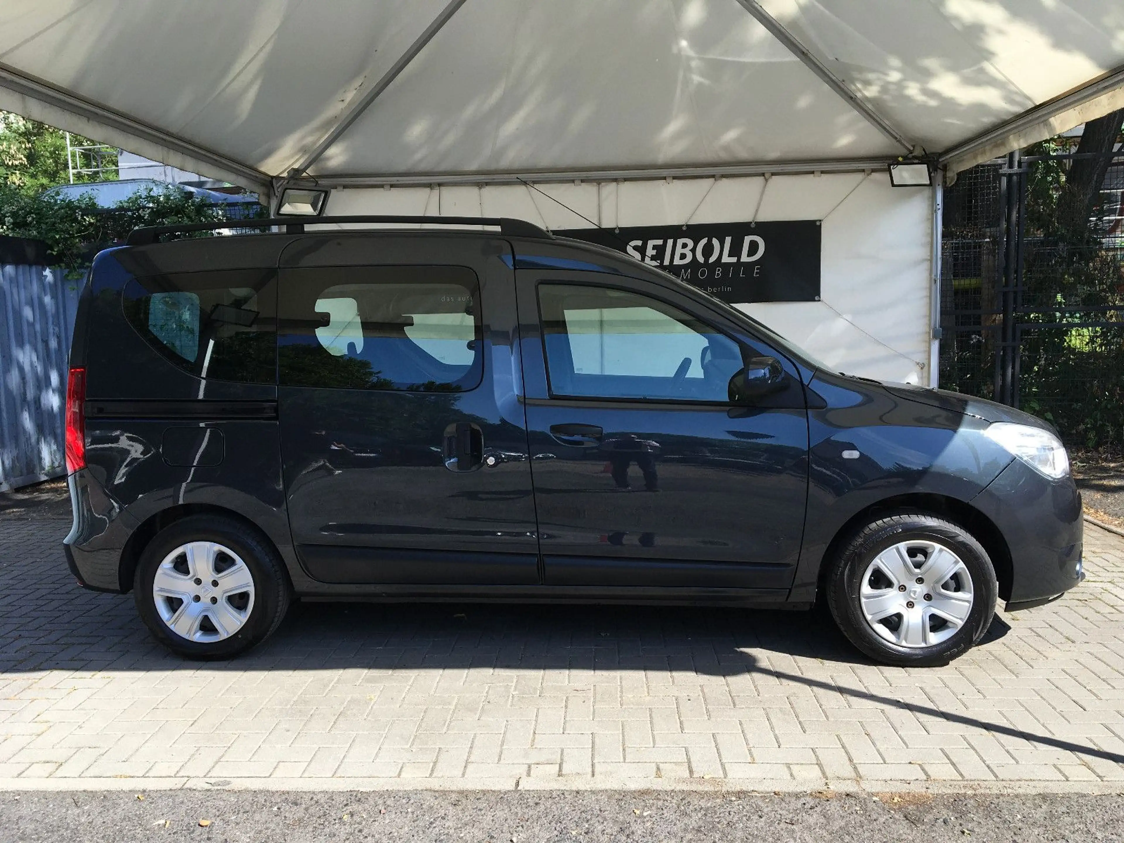 Dacia Dokker 1.2 Comfort/1.Hd/Navi/Klima/PDC/Temp/NSW — photo 4