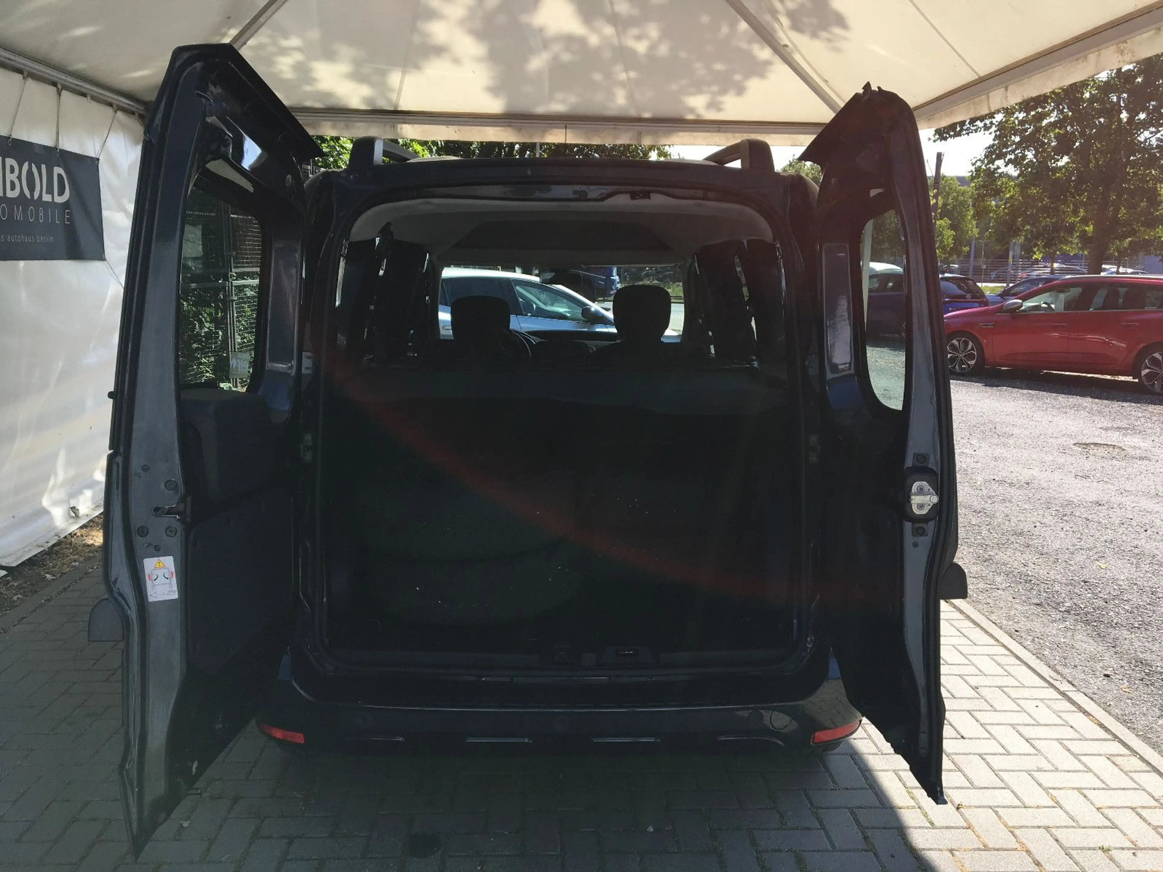 Dacia Dokker 1.2 Comfort/1.Hd/Navi/Klima/PDC/Temp/NSW — photo 9