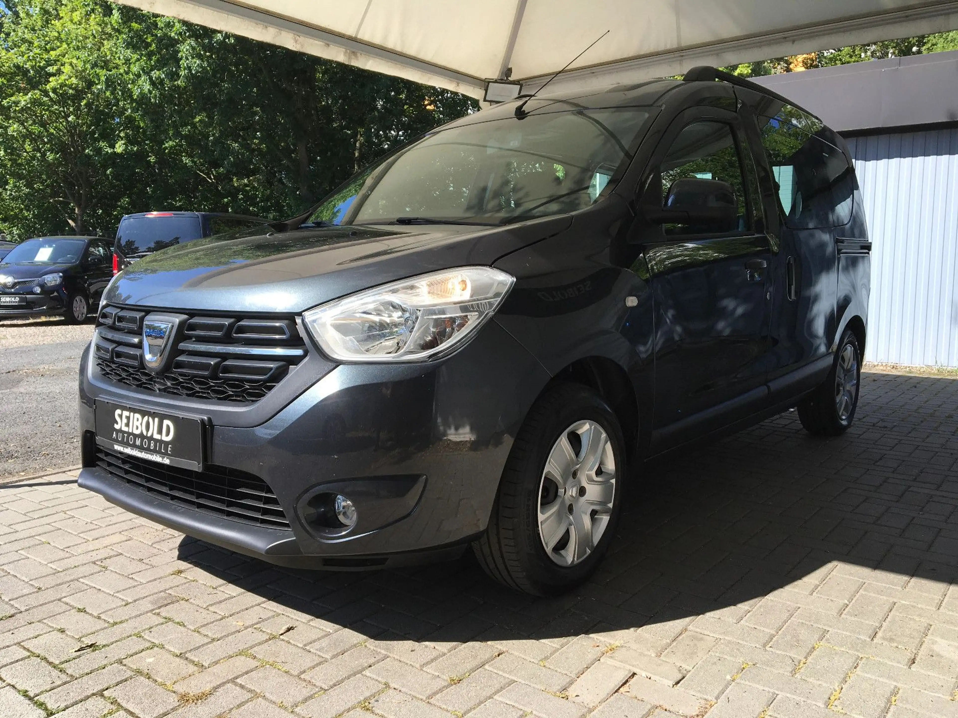 Dacia Dokker 1.2 Comfort/1.Hd/Navi/Klima/PDC/Temp/NSW