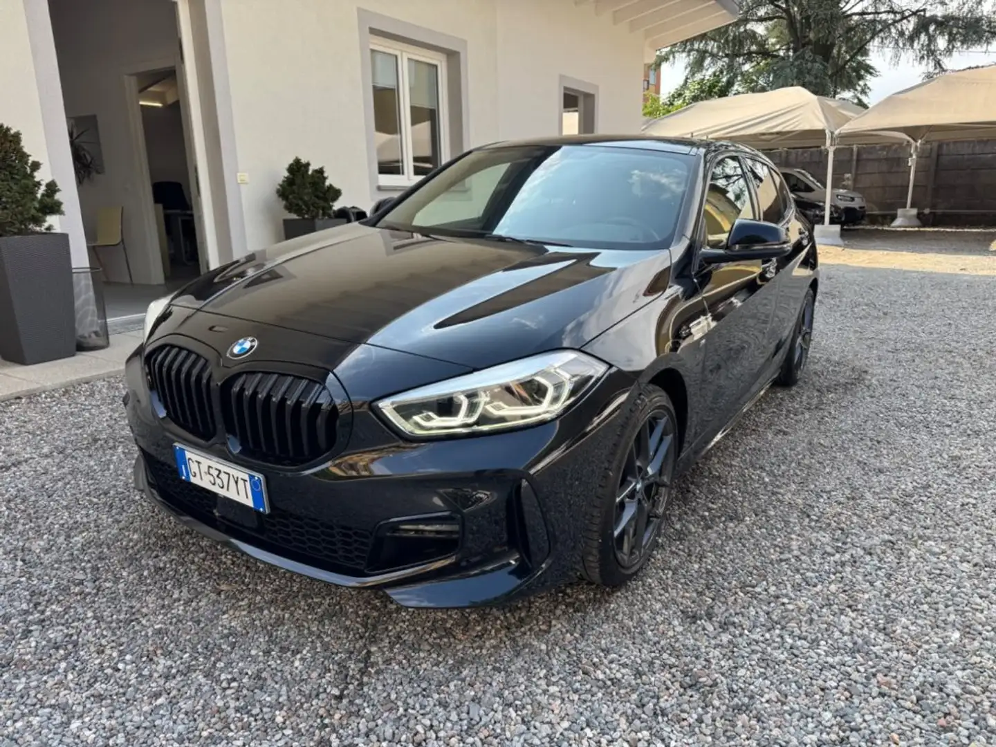 BMW 116 i 5p. Msport Schwarz - 1
