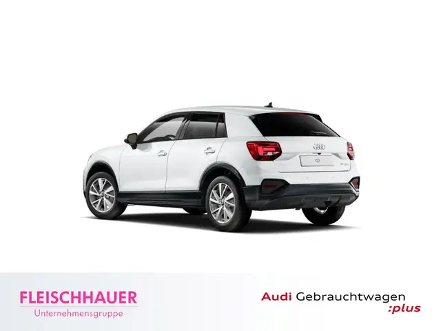 Audi Q2 view 5
