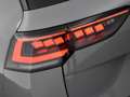 Volkswagen Golf Variant R-Line-Edition 1.5 eTSI 116 pk 7 versn. DSG · Airc Grau - thumbnail 40