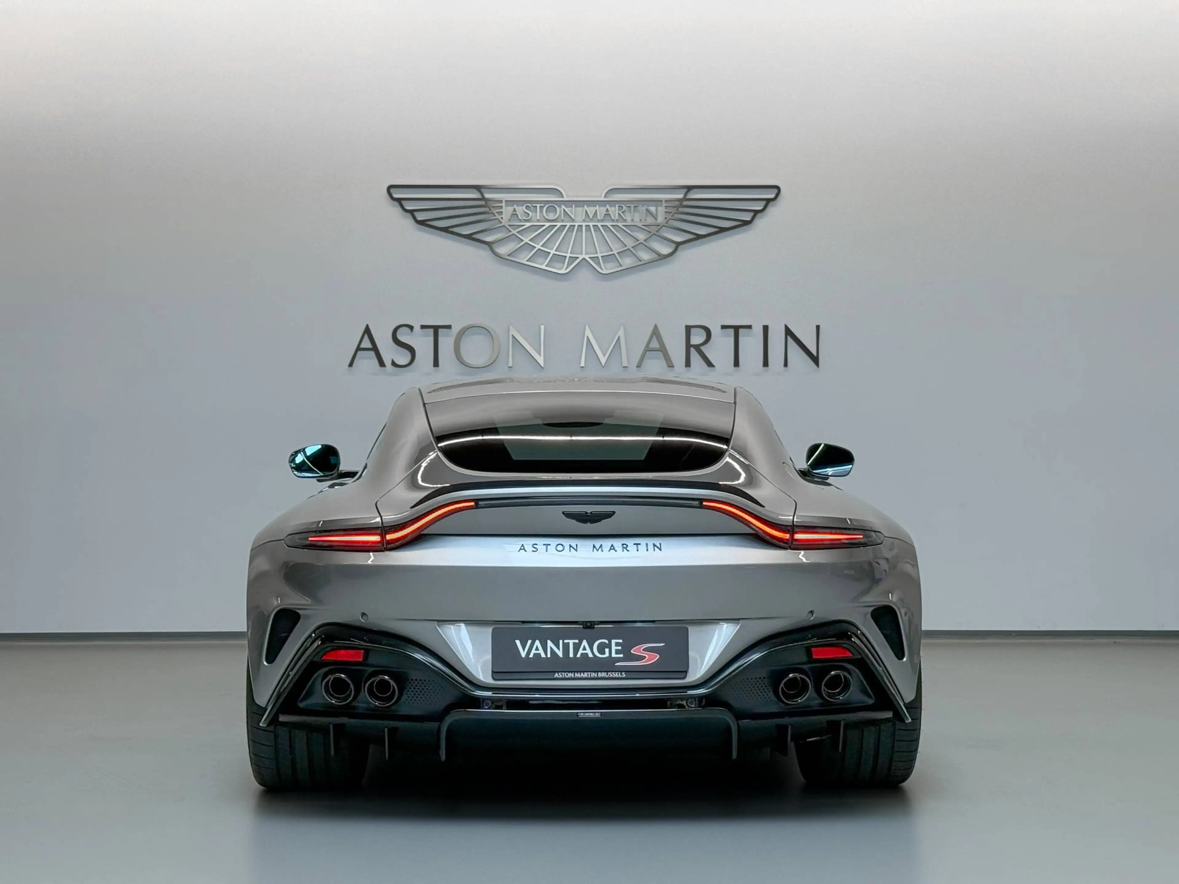 Aston Martin Vantage S Coupe | Aston Martin Brussels — photo 5