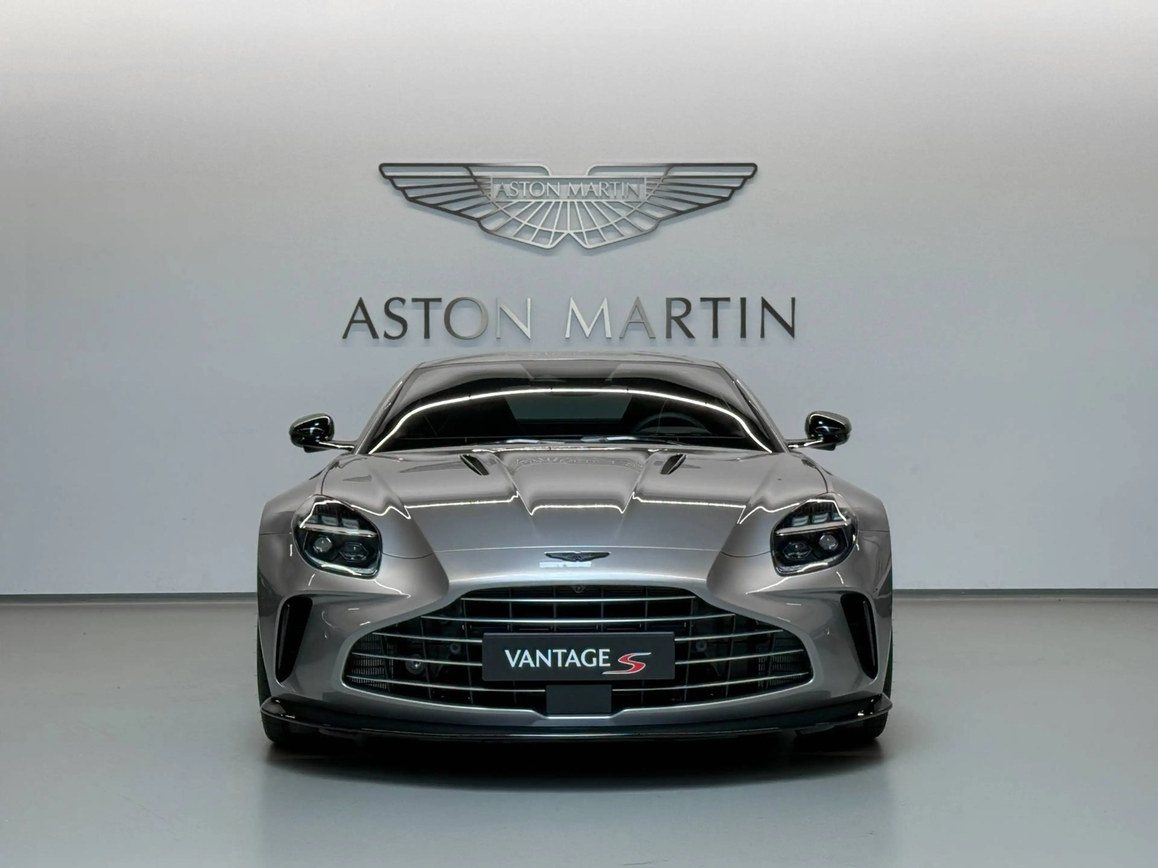Aston Martin Vantage S Coupe | Aston Martin Brussels — photo 6