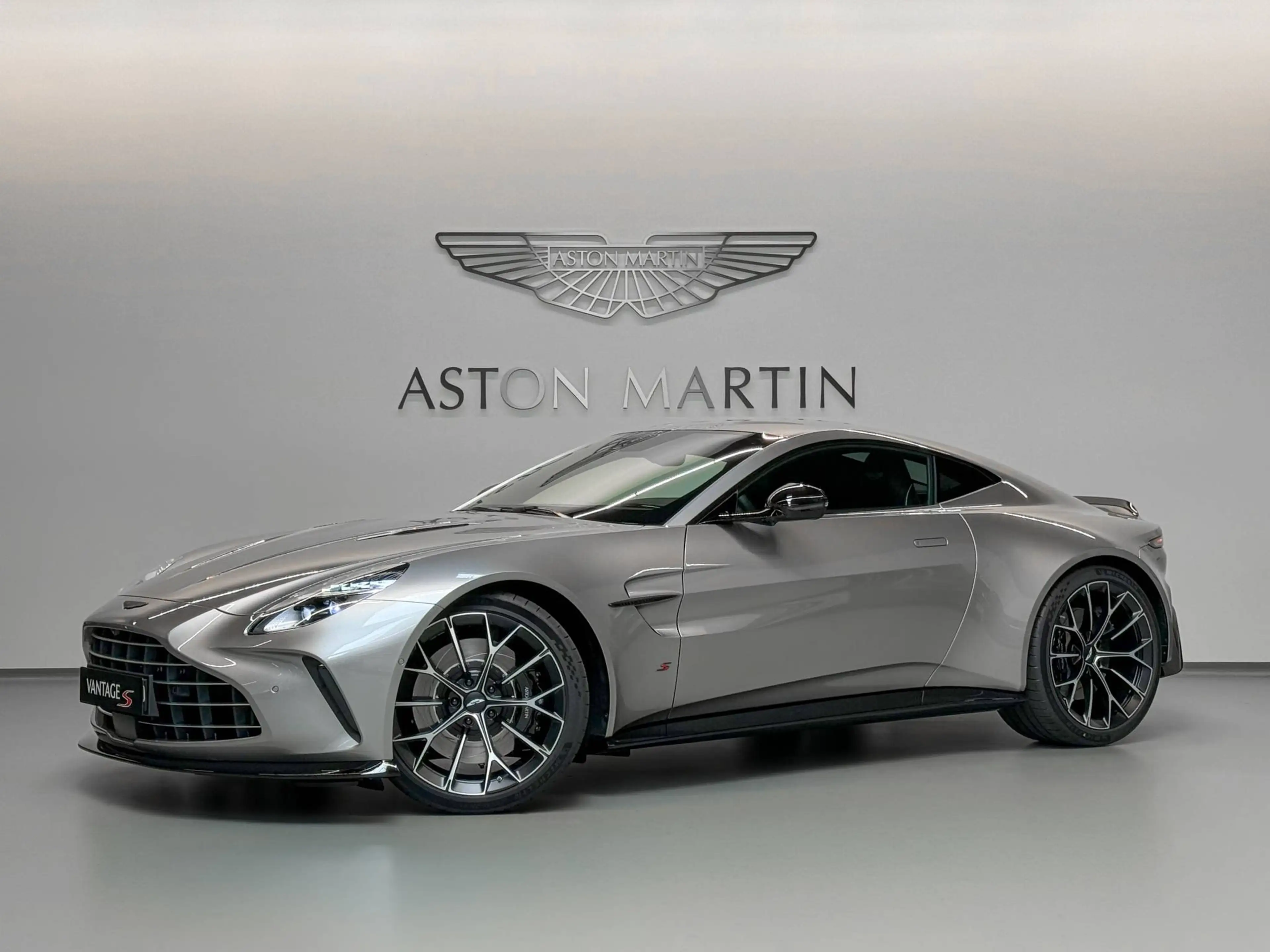 Aston Martin Vantage S Coupe | Aston Martin Brussels — photo 2