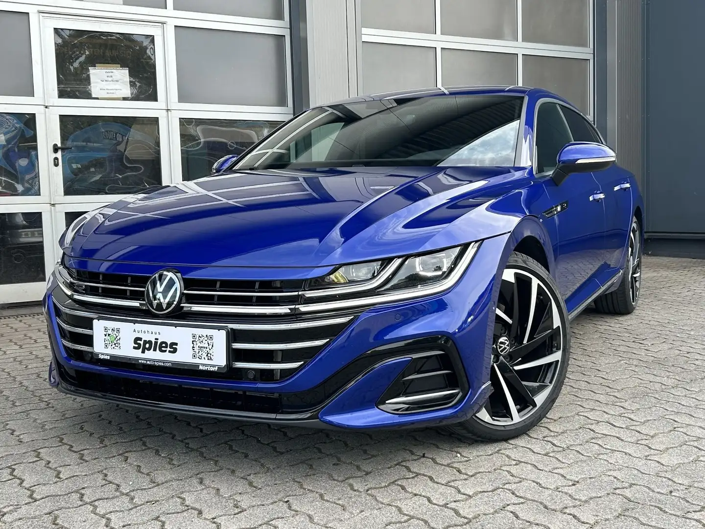 Volkswagen Arteon Shooting Brake R-Line AHK Shz Navi LED Blauw - 2