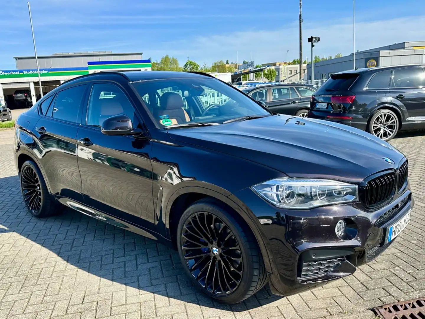 BMW X6 Baureihe X6 xDrive 35 i M PAKET  MEGA VOLL Schwarz - 2
