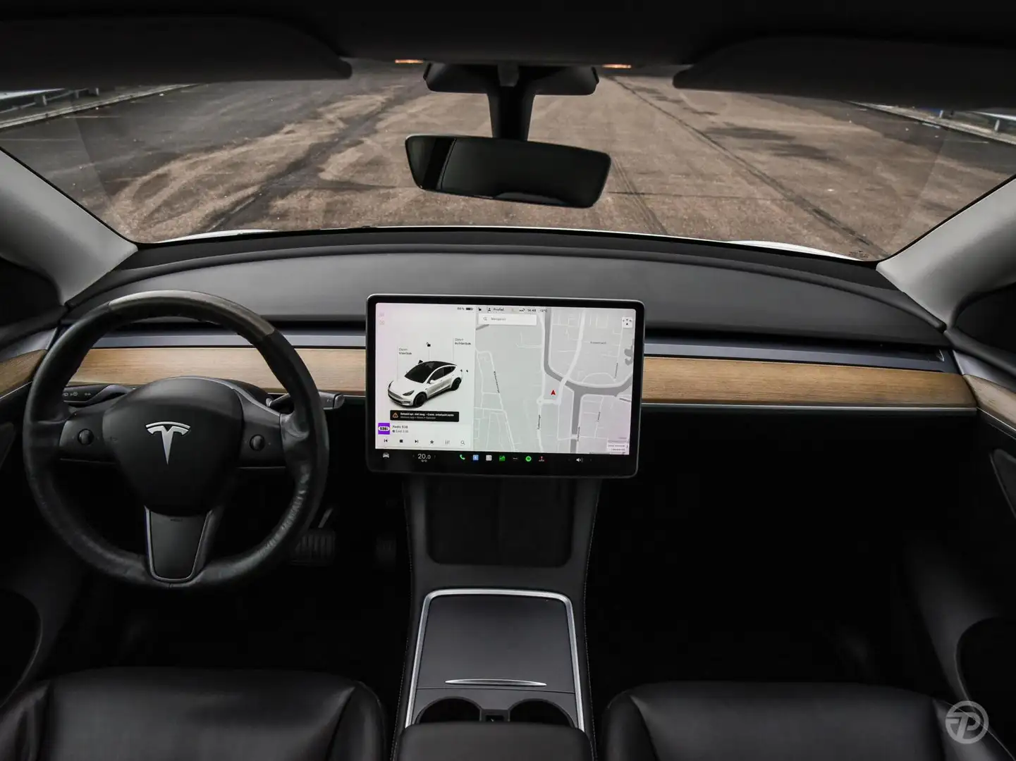 Tesla Model Y Long Range Dual Motor AWD 75 kWh Panoramadak 21" Z Wit - 2