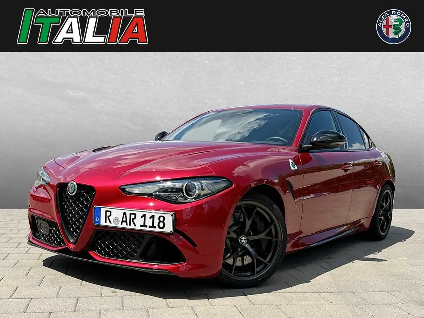 Alfa Romeo Giulia 2.9 V6 Bi-Turbo AT8 Quadrifoglio Rot - 1
