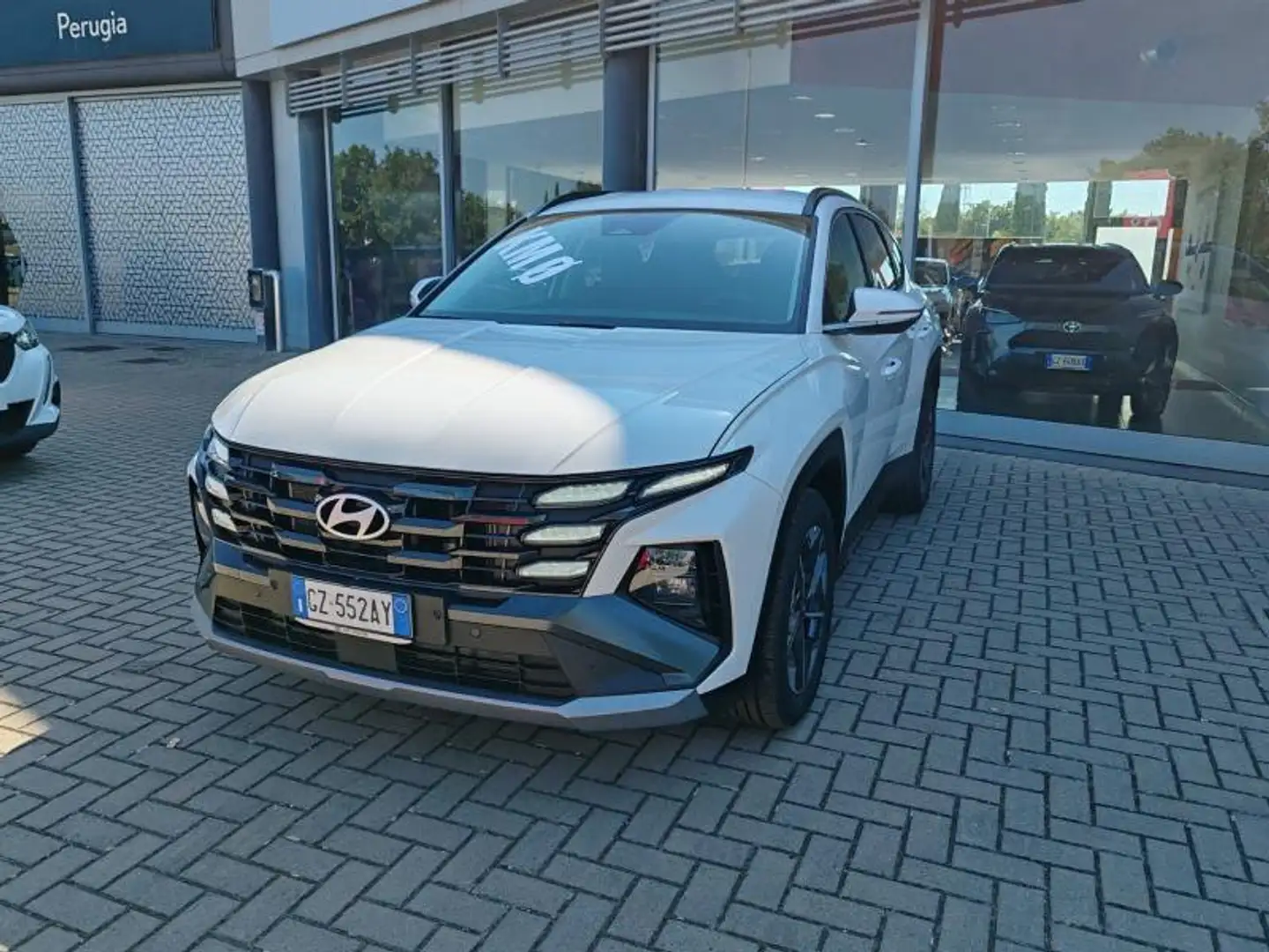 Hyundai TUCSON 3ª serie 1.6 CRDI 48V DCT Business Blanco - 1