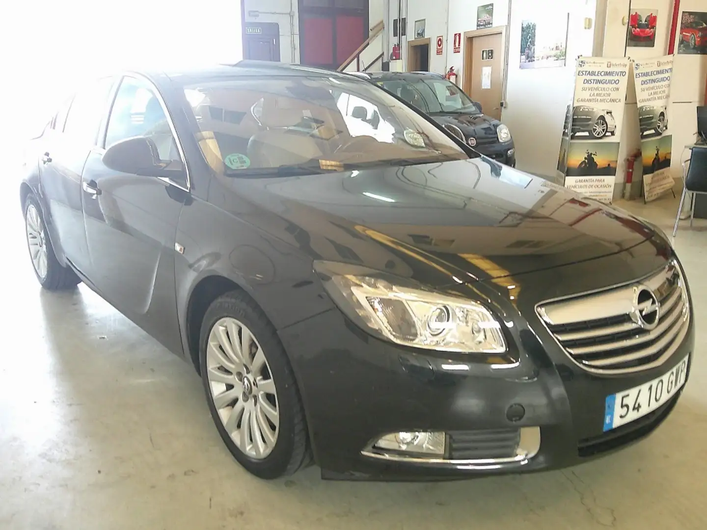 Opel Insignia 1.6T Cosmo Zwart - 2