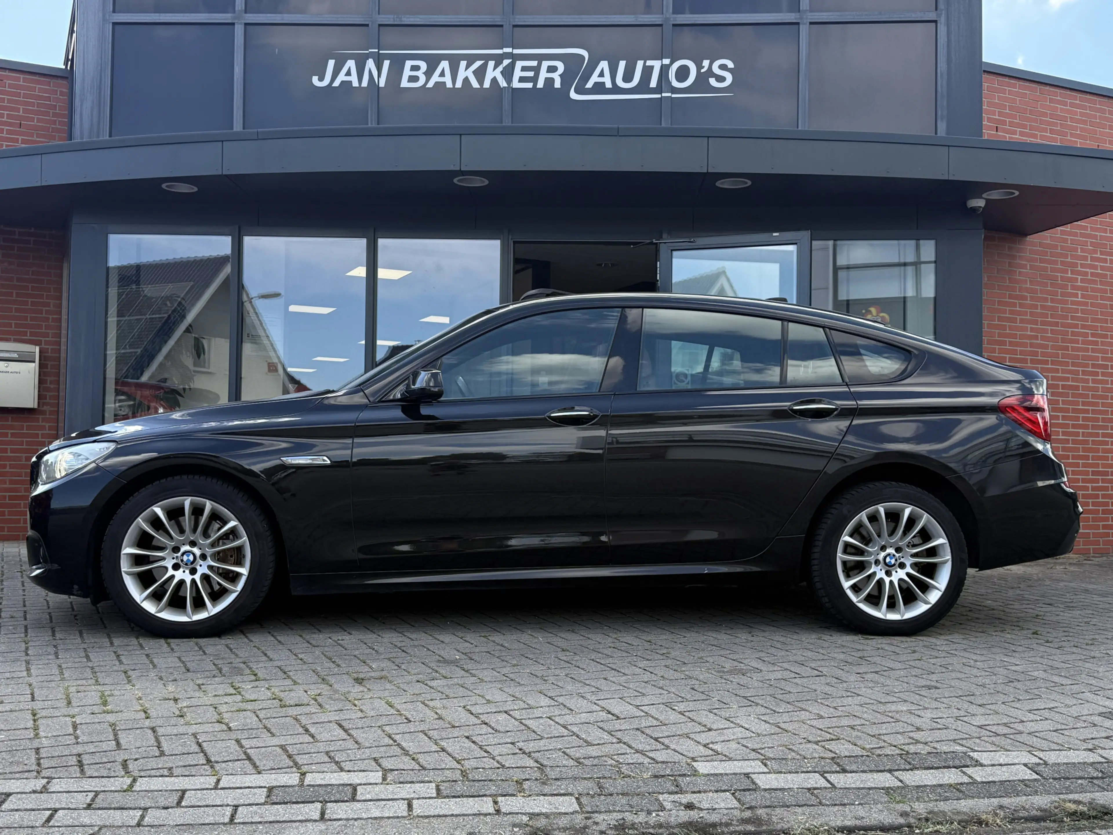 BMW 535 5-serie GT 535d High Executive M-Sport  Leer  Pano — photo 13