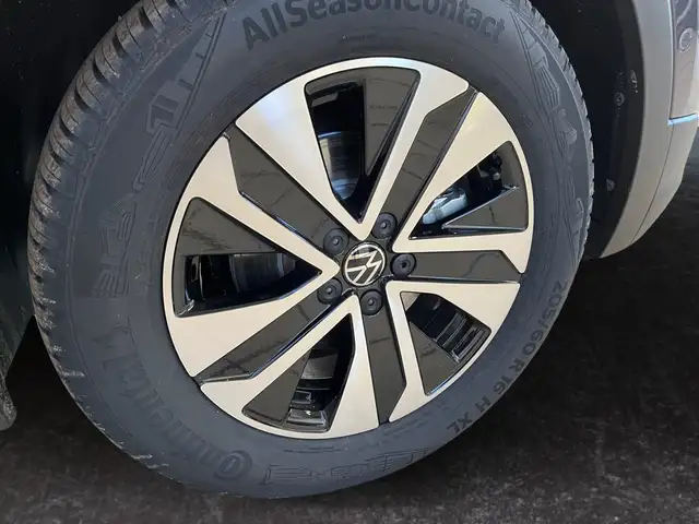 Volkswagen T-Cross view 15