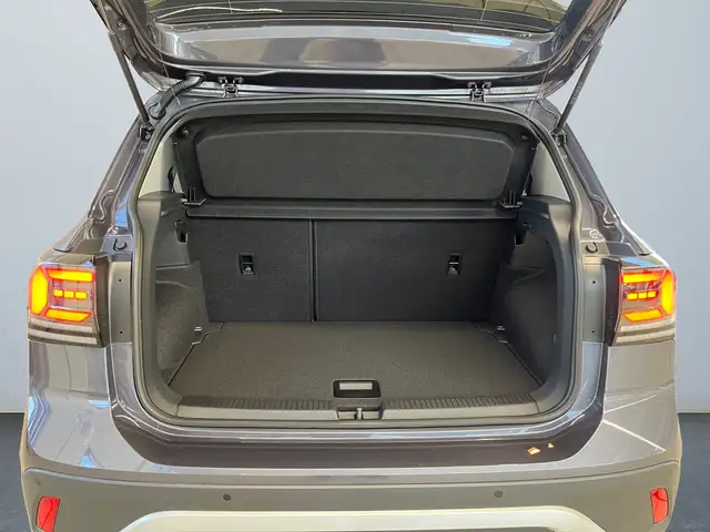 Volkswagen T-Cross view 14