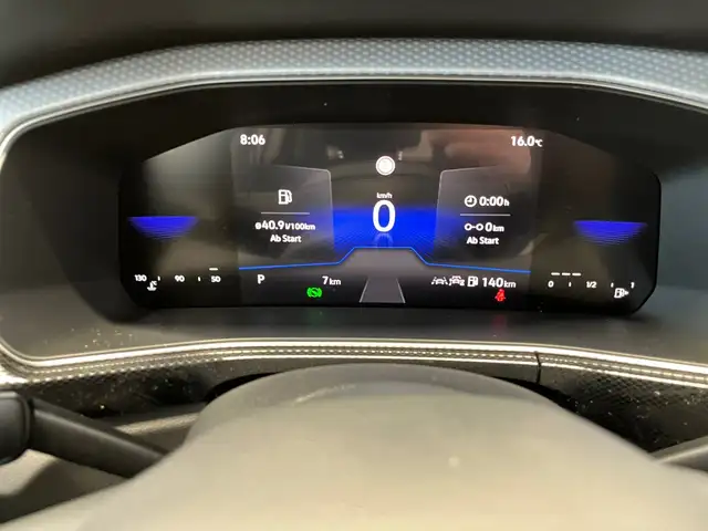 Volkswagen T-Cross view 12