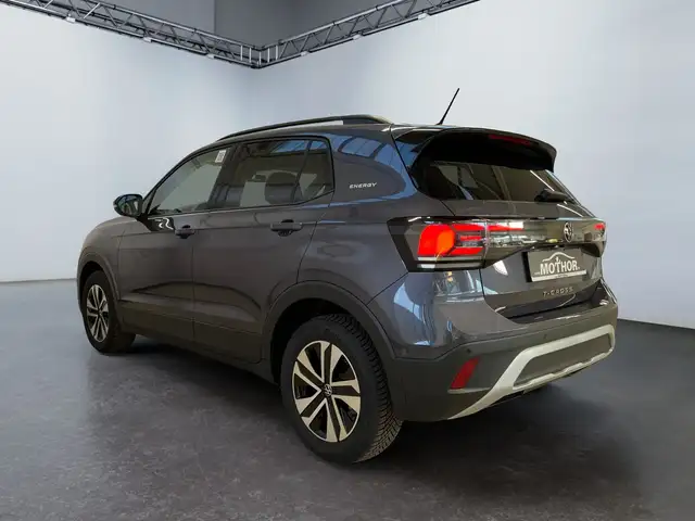 Volkswagen T-Cross view 4