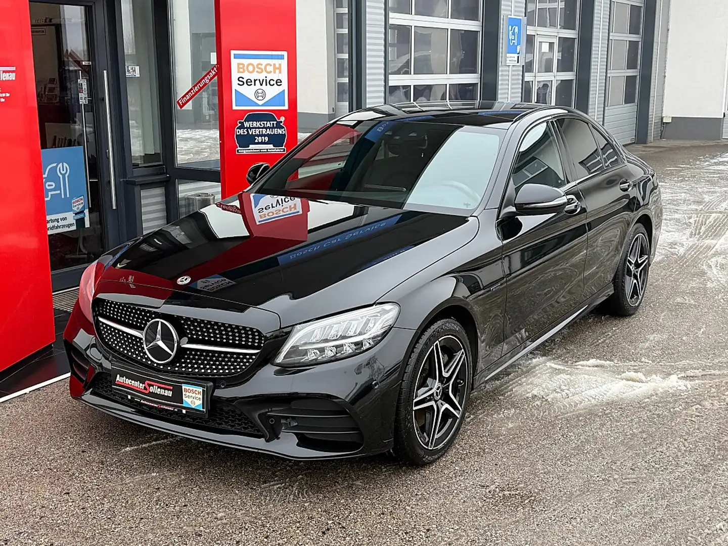 Mercedes-Benz C 300 e PHEV Aut. Schwarz - 2