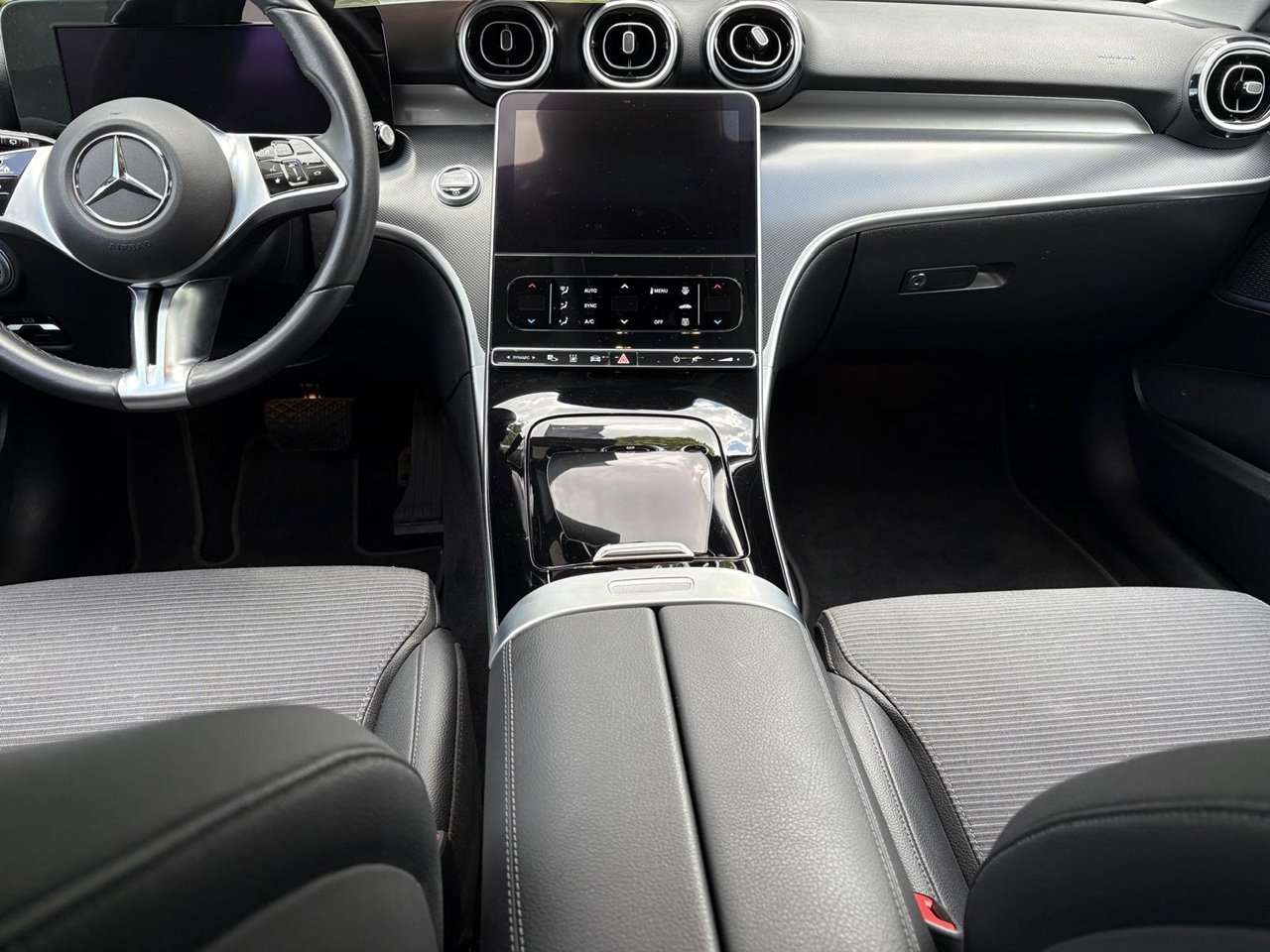 Mercedes-Benz C 220