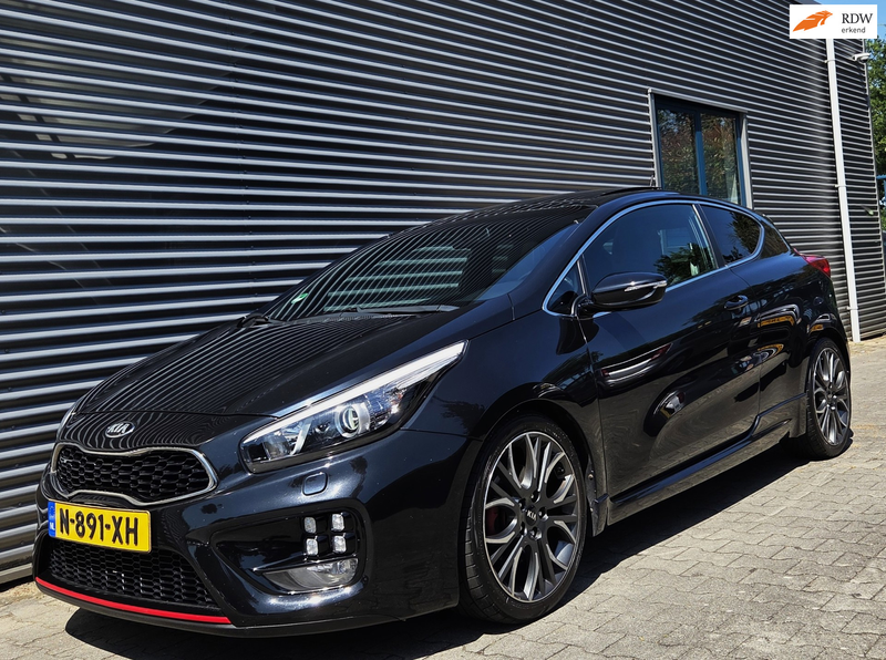 Kia ProCeed / pro_cee'd 1.6 GT 204Pk 05-2015 Black Pearl Metallic