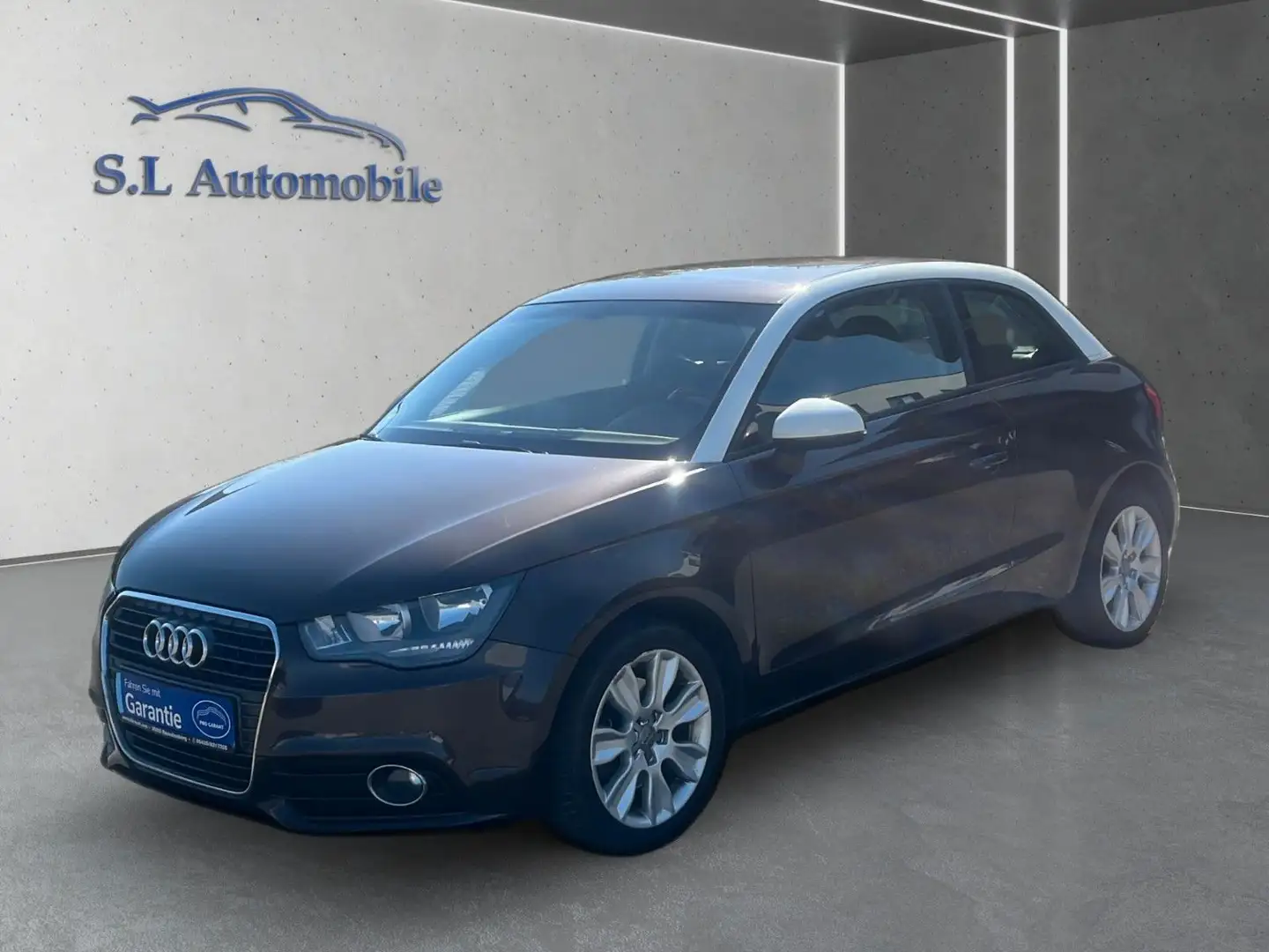 Audi A1 ambition Wagen Nr 001 Braun - 2