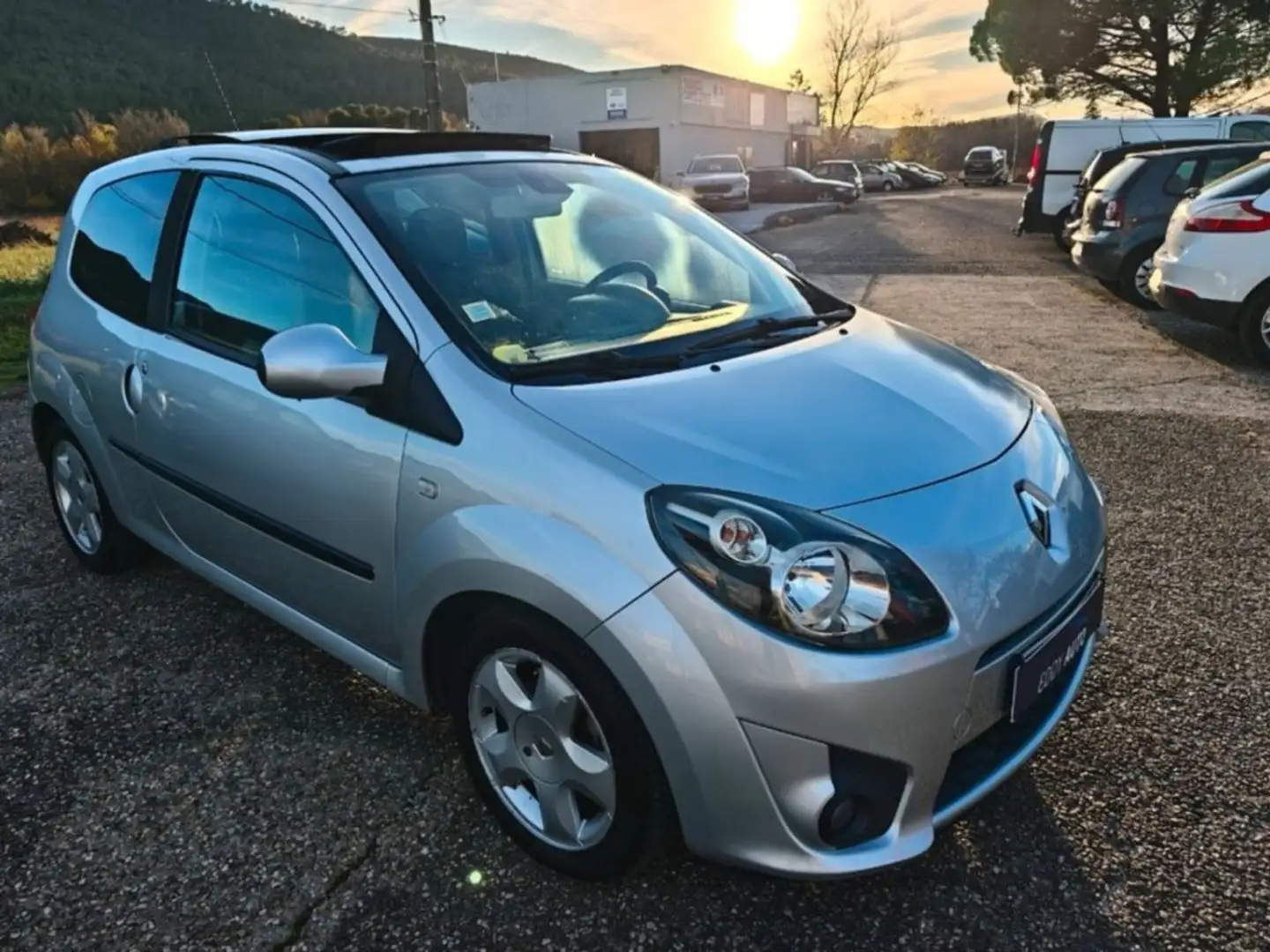 Renault Twingo 1.2i pack sport toit ouvrant Gris - 1