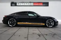 Porsche Taycan 4S/PANO/LUFT/HAL/360/ACC/93,4KW/approved!