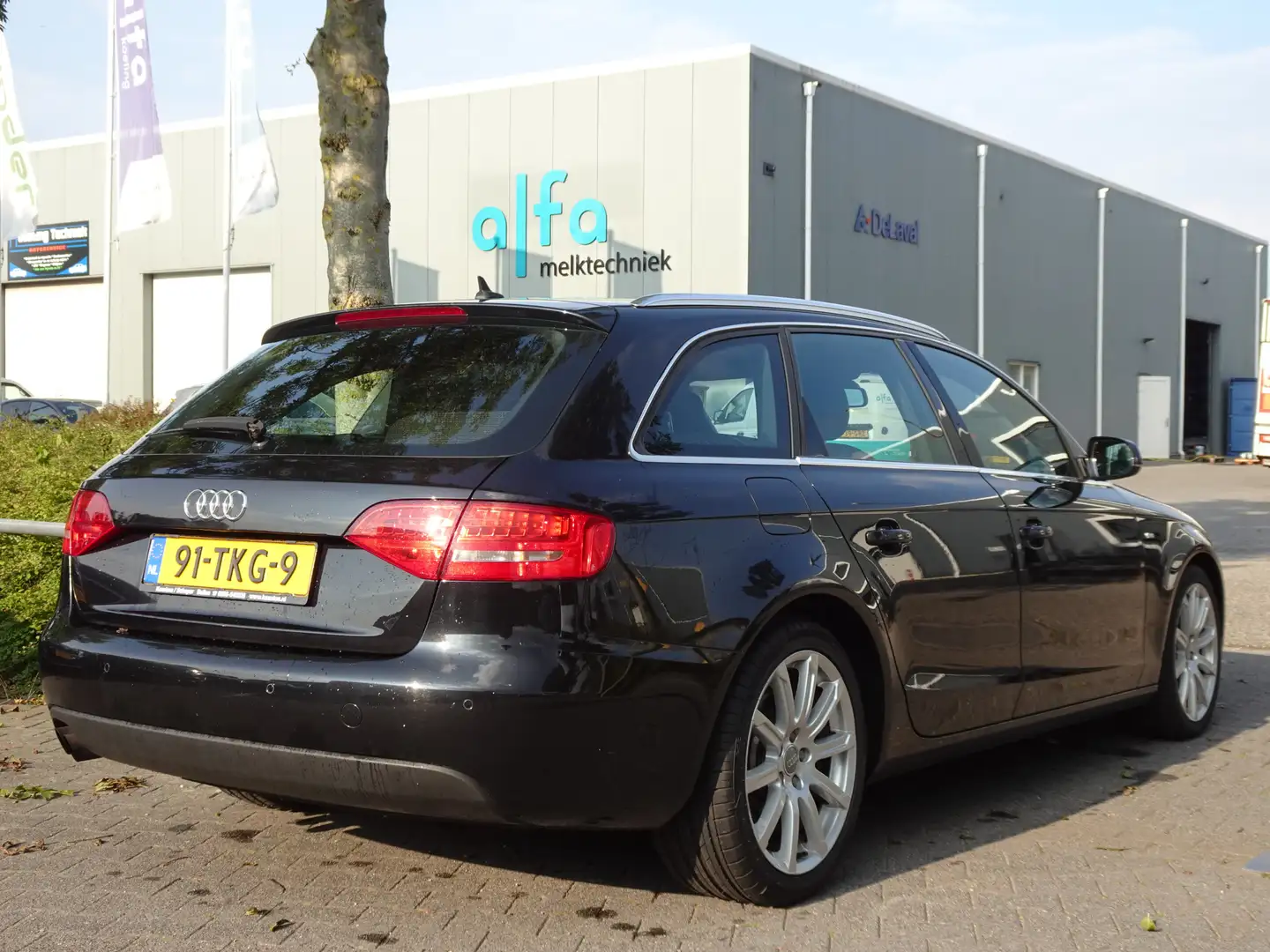 Audi A4 Avant 1.8 TFSI Line S Noir - 2