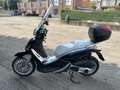 Piaggio Beverly 300 ie - thumbnail 3