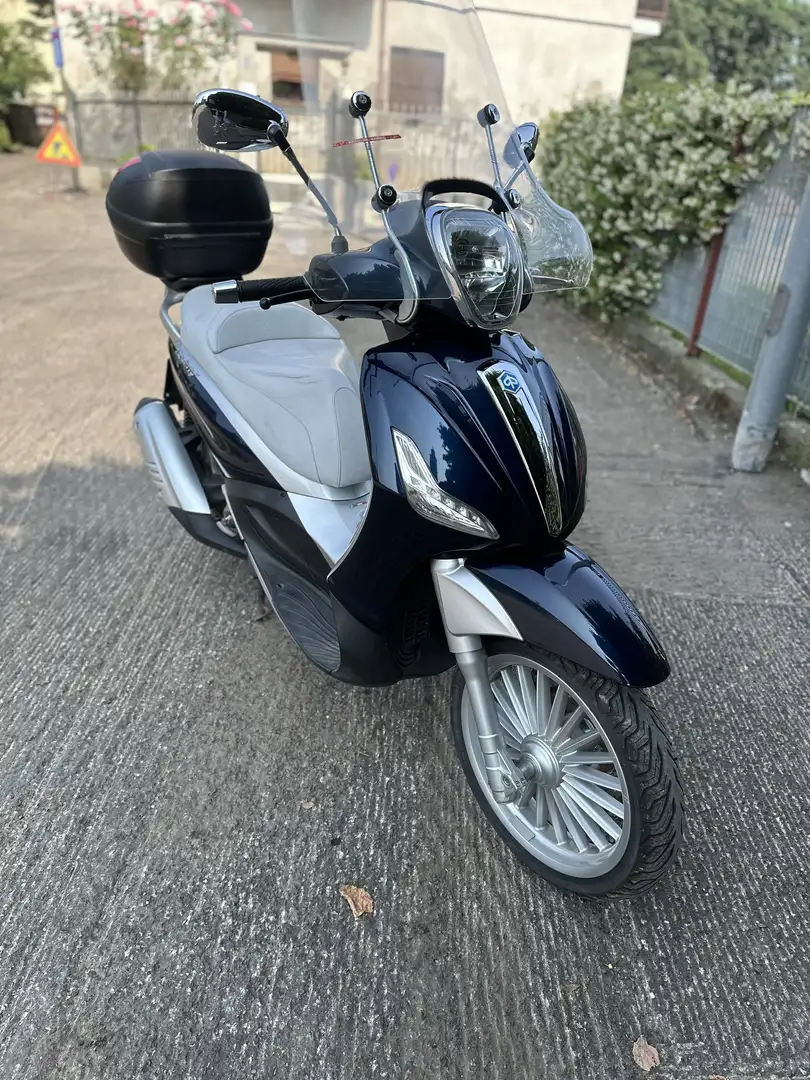Piaggio Beverly 300 ie - 1