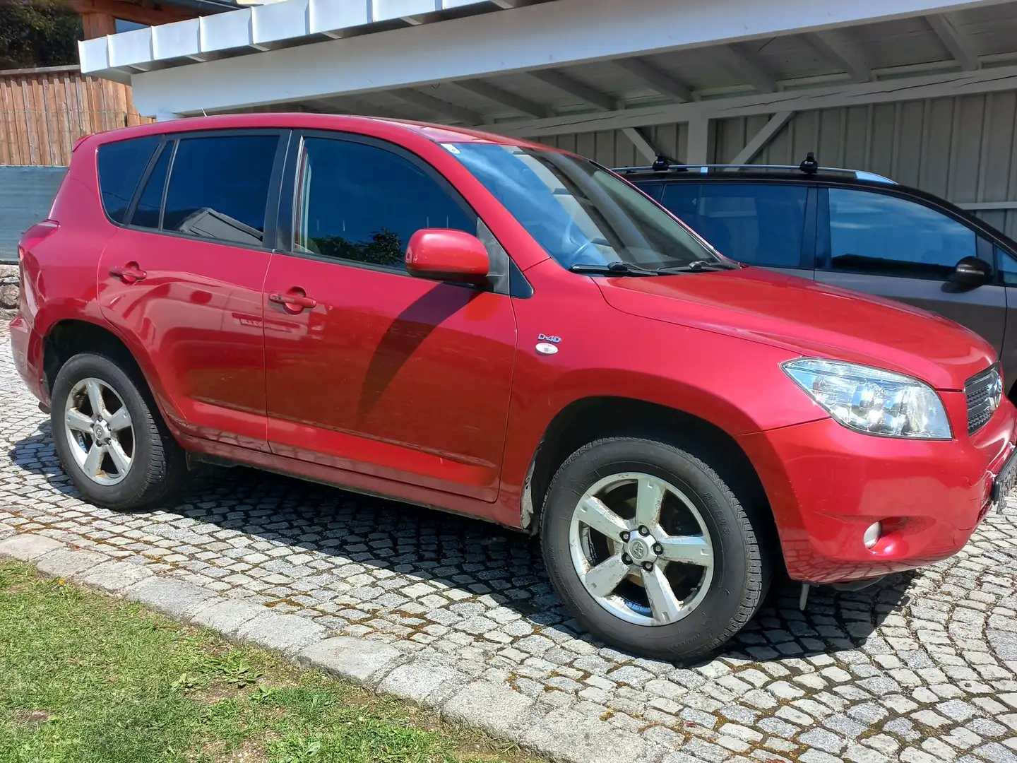 Toyota RAV 4 RAV4 2,2 D-4D 135 DPF 4WD Elegance Red - 1