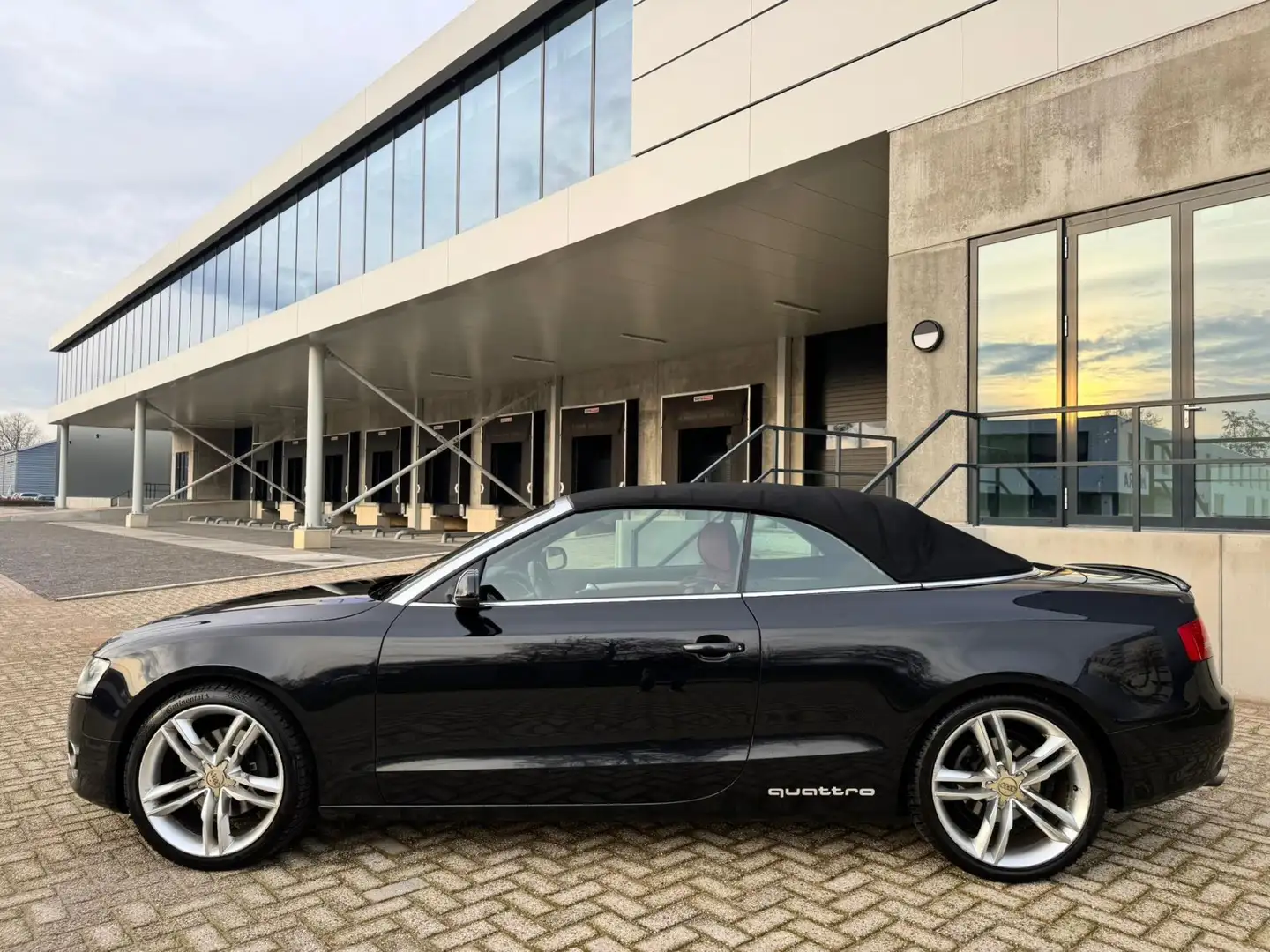 Audi A5 Cabriolet 3.0 TDI|QUATTRO|B&O|AUT|XENON|CAMERA| Zwart - 2