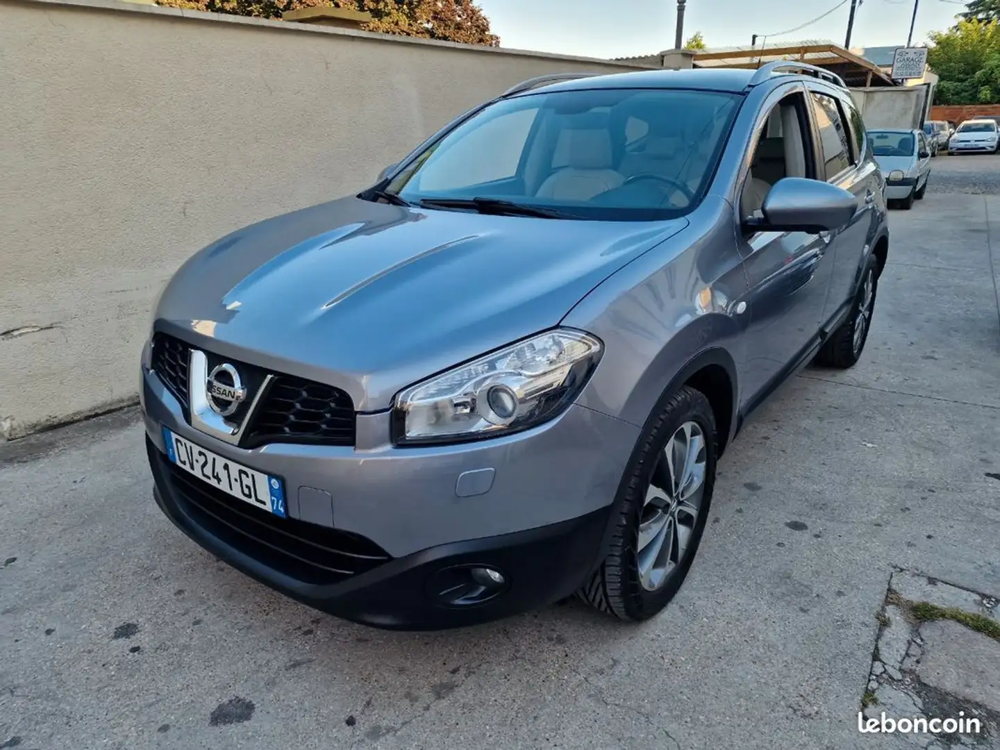 Nissan Qashqai+2 Qashqai+2 dci 150ch boite automatique all mode 7 places Gris - 1