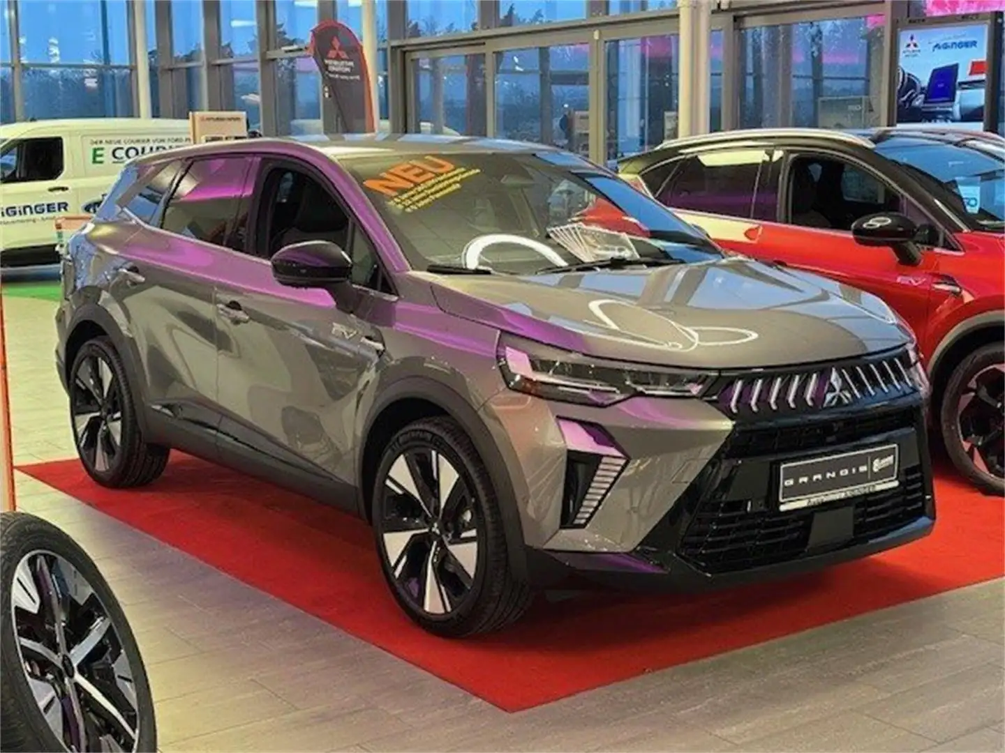 Mitsubishi Grandis Intense 1,8l Hybrid - Steel-Grau Grau - 1