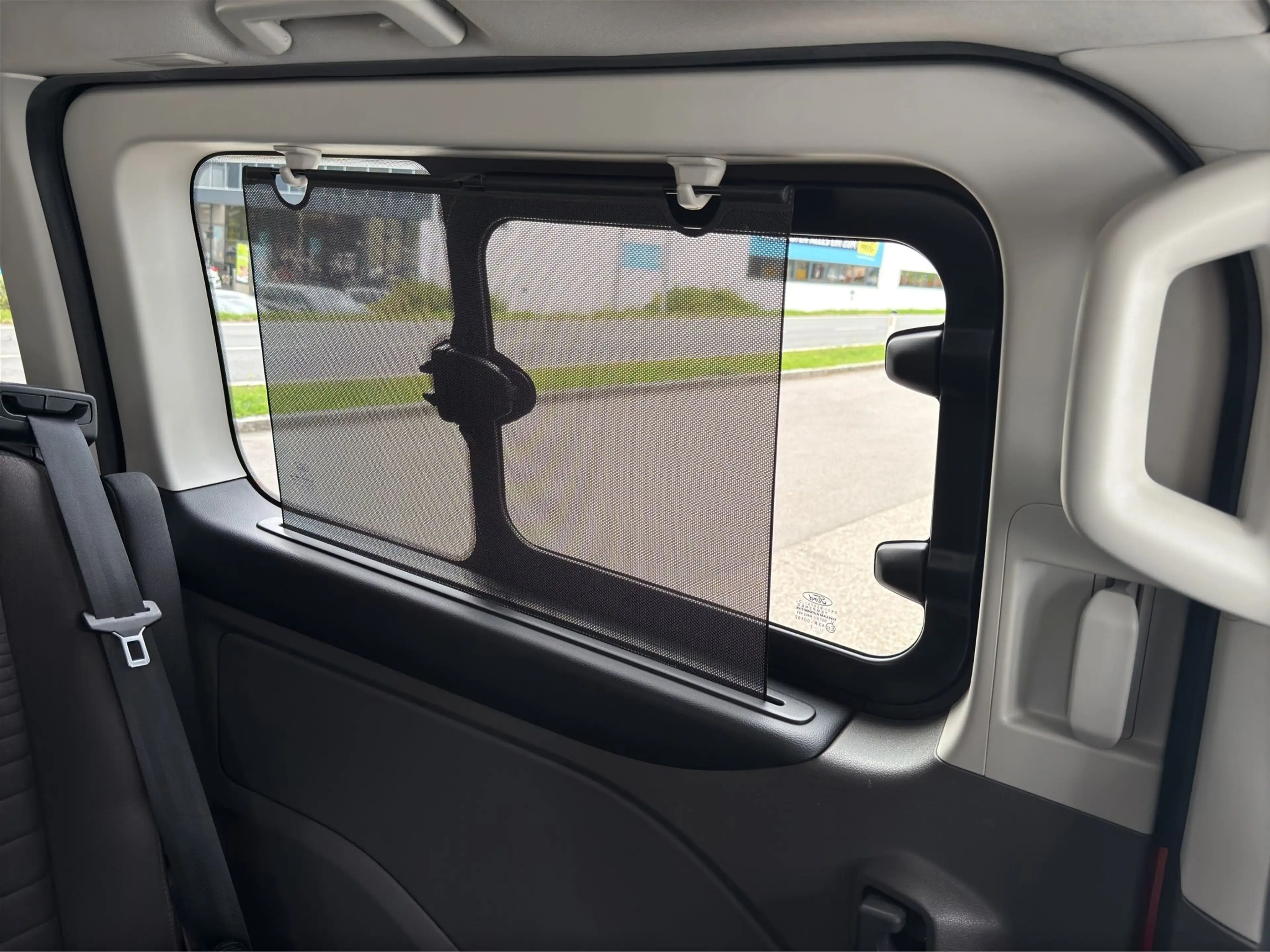 Ford Tourneo Custom 2.0 TDCi 320 L1 Titanium Bi-Xenon/AHK/STH/Kamera/ — photo 35