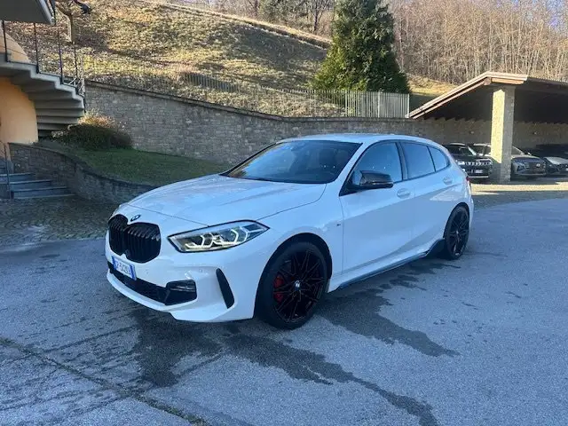 BMW 118 Serie 1 118d MSPORT  auto  GARANZIA FINO 09/2027