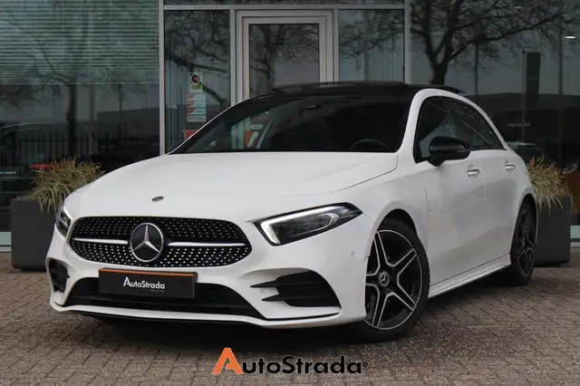 Mercedes-Benz A 200 A AMG-Line 163pk | Multibeam | Cruise | Pano | Cam