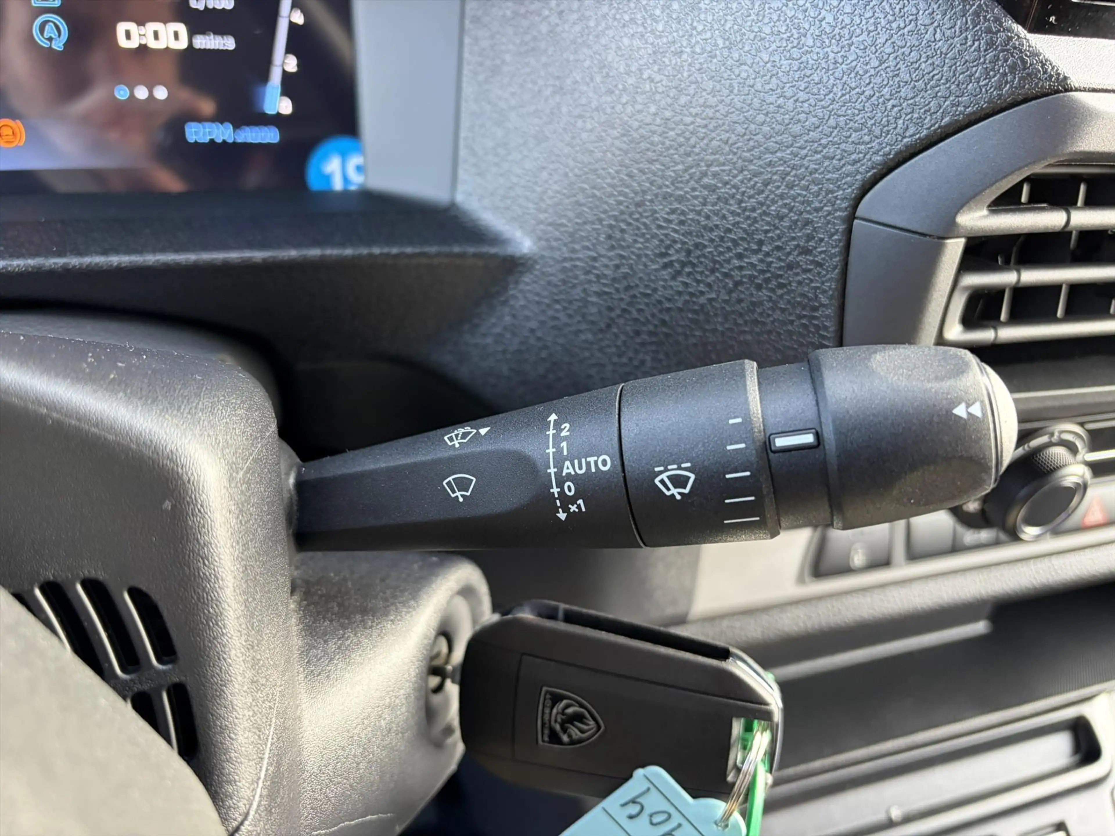 Peugeot Expert GB L2 2.0 BlueHDi 145pk EAT8 Automaat | Navigatie — photo 14