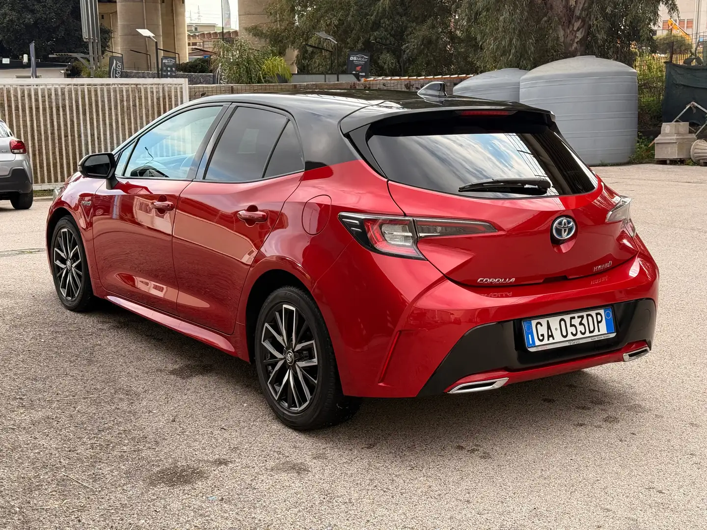 Toyota Corolla Corolla 2.0h Style Rosso - 2