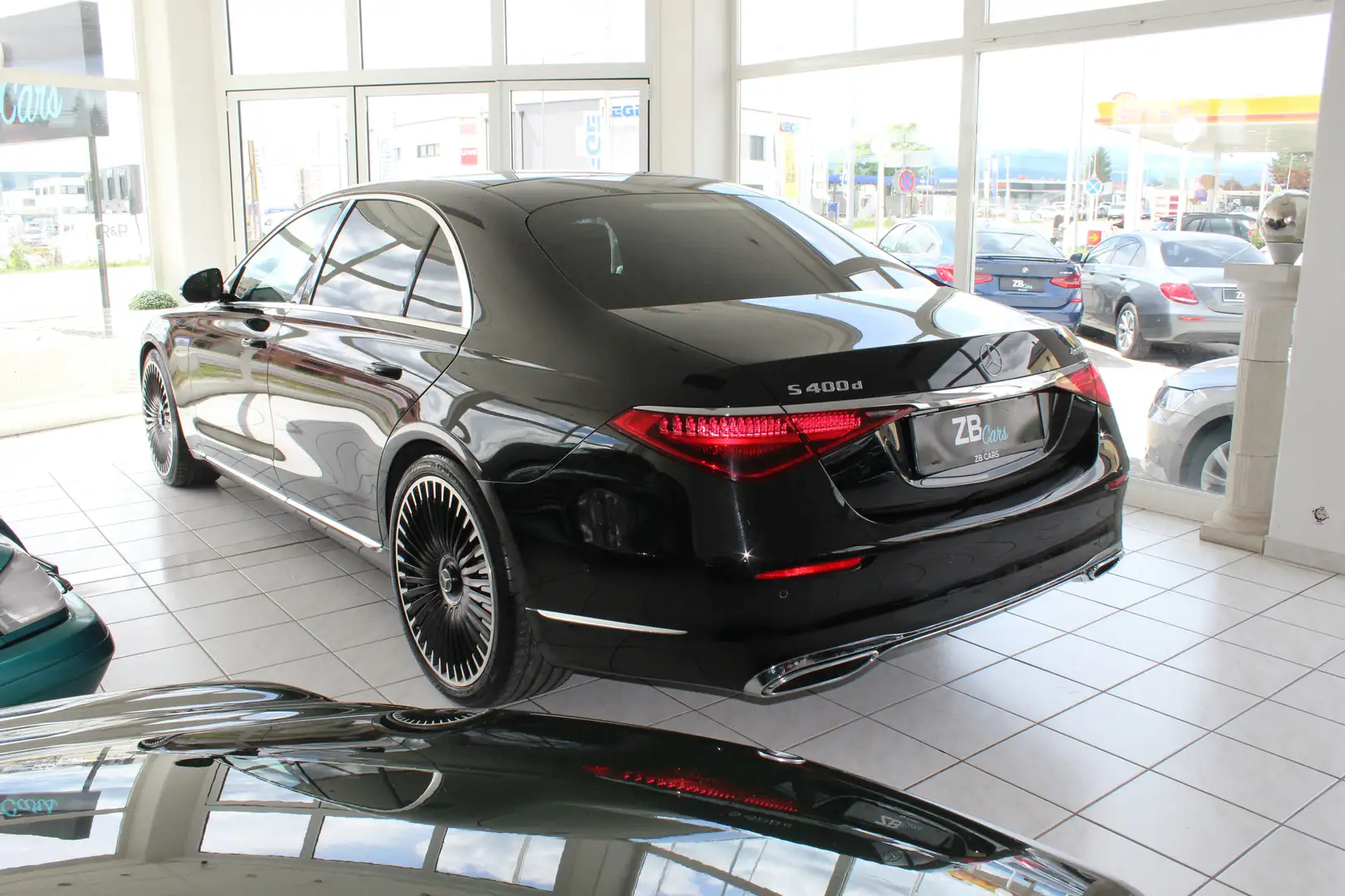 Mercedes-Benz S 400 S 400 d 4Matic L (223.133) Schwarz - 2