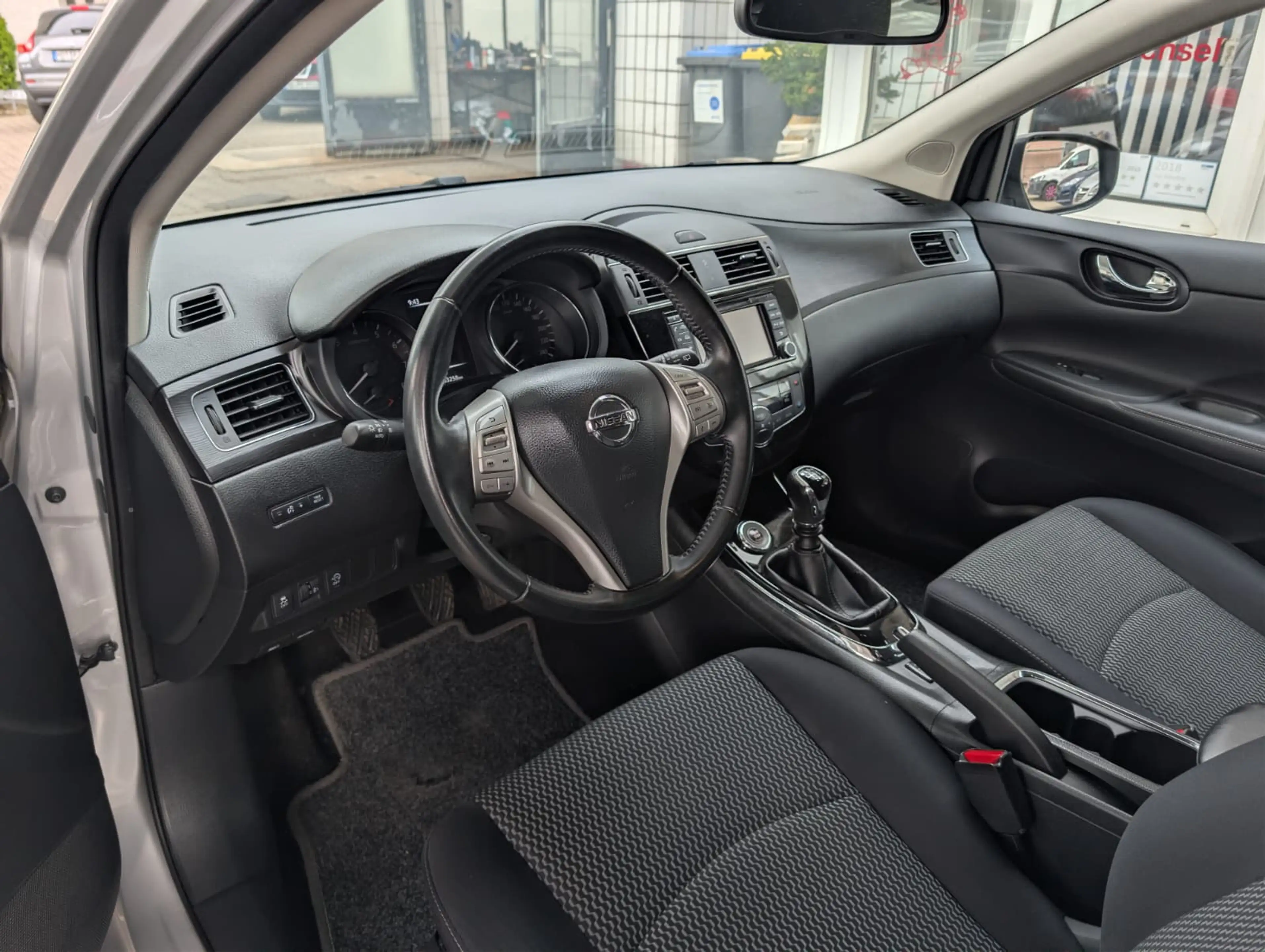 Nissan Pulsar Acenta Wenig Kilometer , Tempomat & Navi — photo 7