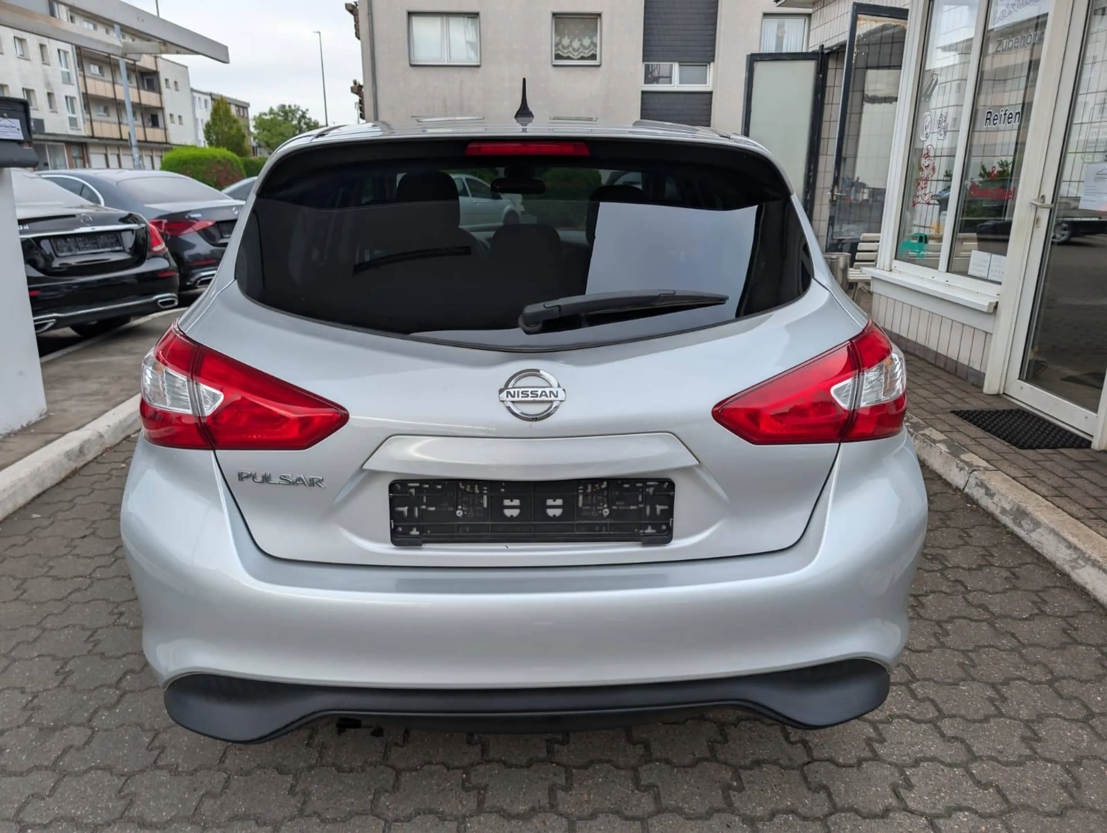 Nissan Pulsar Acenta Wenig Kilometer , Tempomat & Navi — photo 5